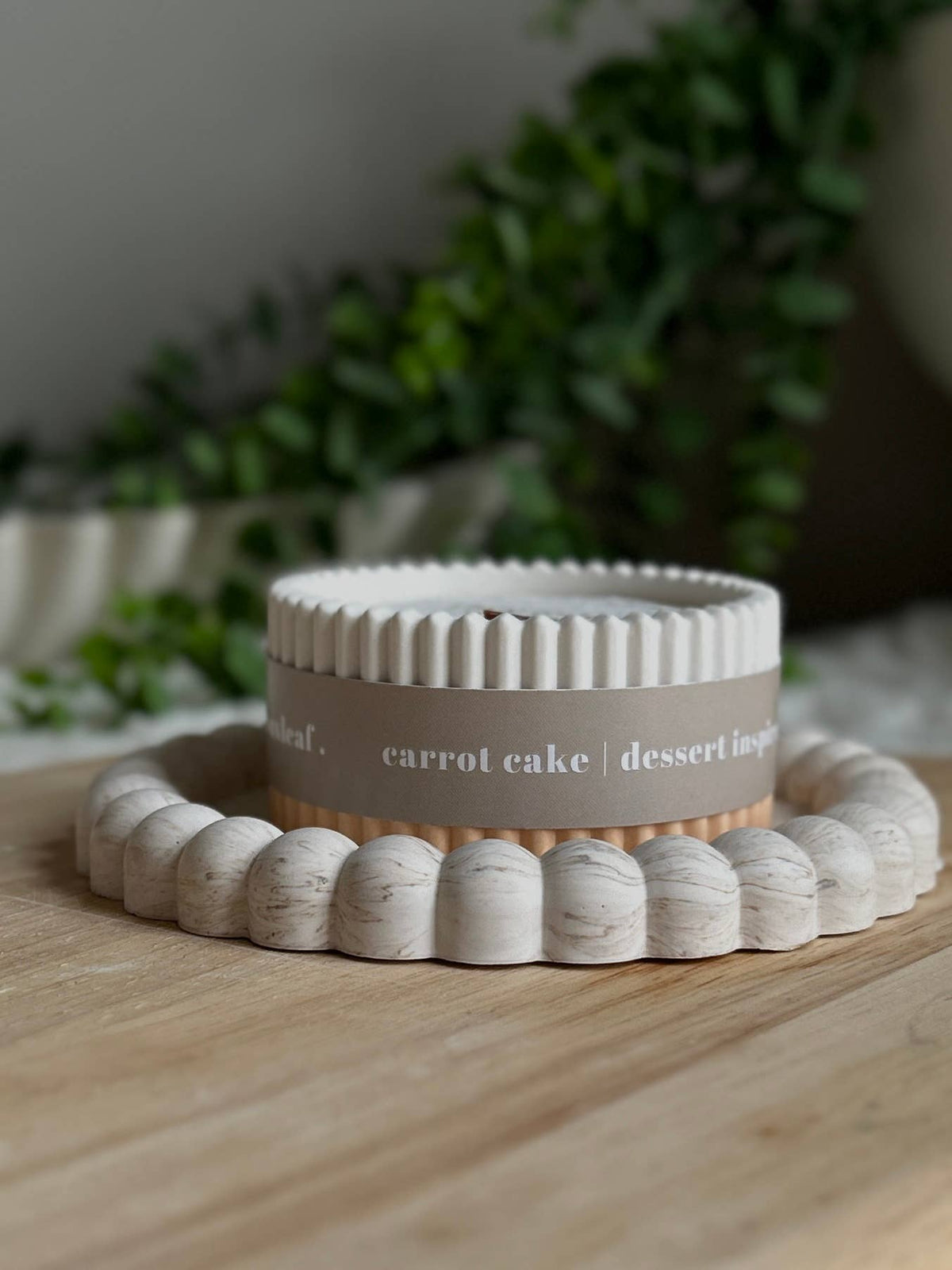 Carrot Cake Scented Soy Wax Refillable Small Candle | Up to 16 Hours