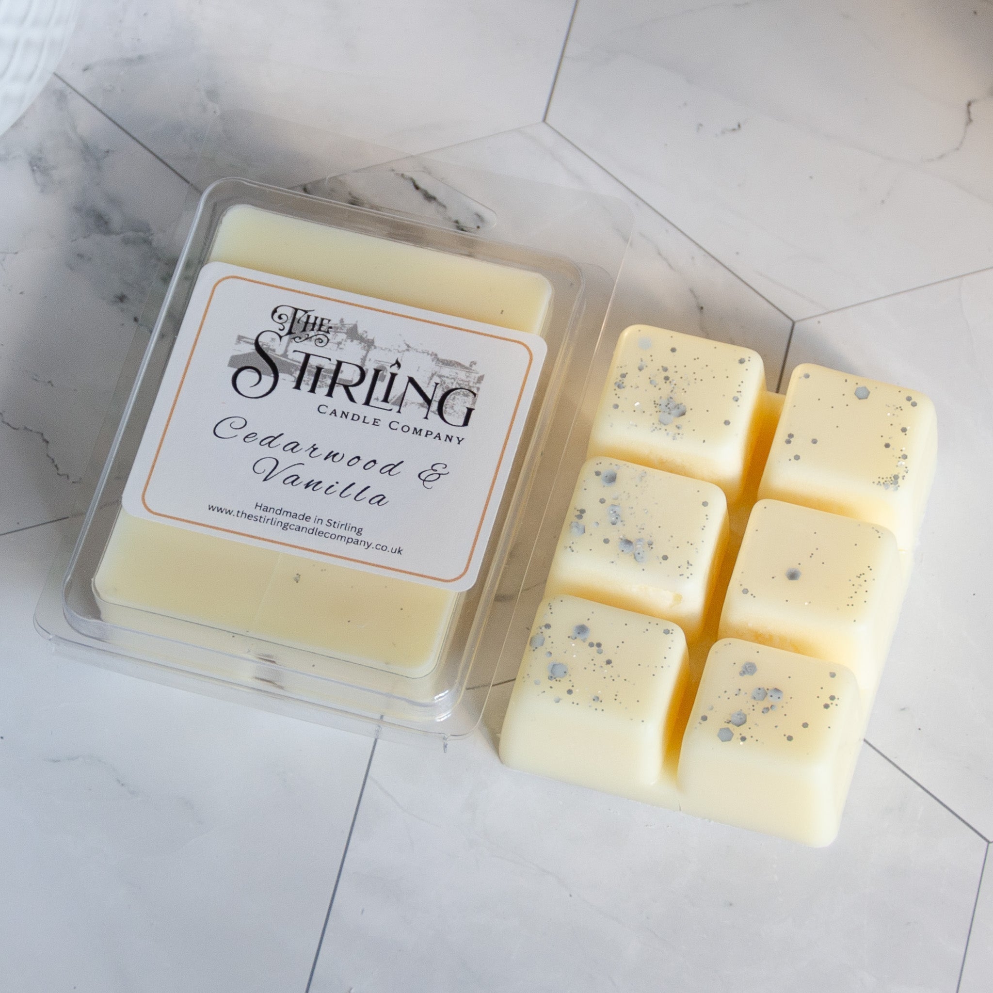 Cedarwood & Vanilla - Wax Melt Clamshell - REGN