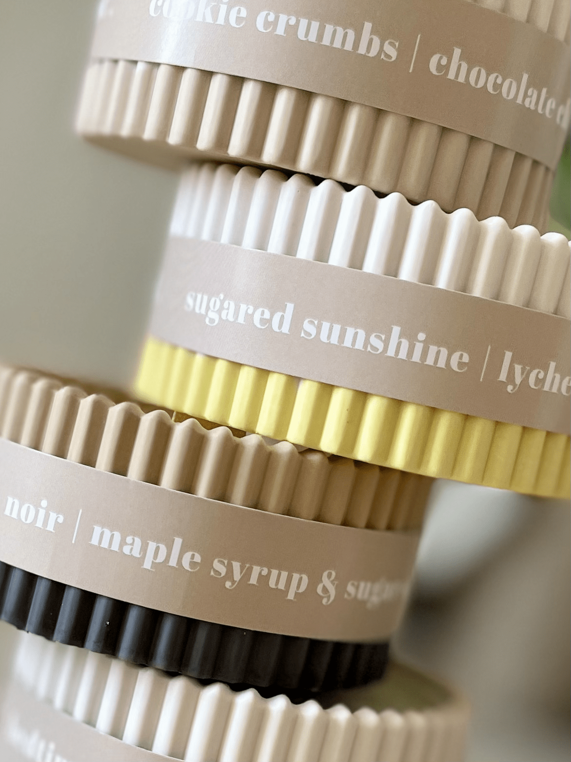 Chamomile Luxury Soy Candle – Relaxing Scandi - Inspired Fragrance - REGN