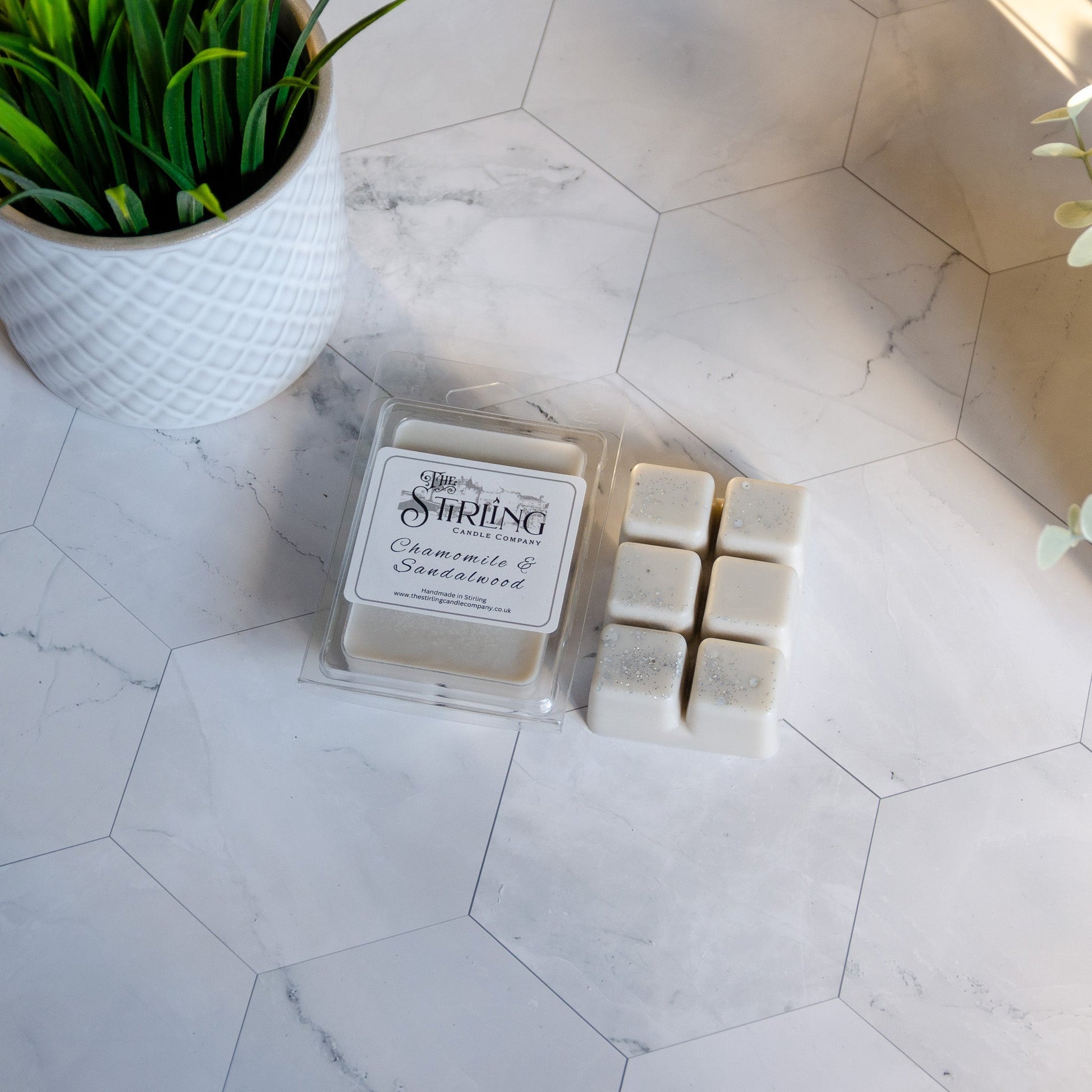 Chamomile & Sandalwood - Wax Melt Clamshell - REGN