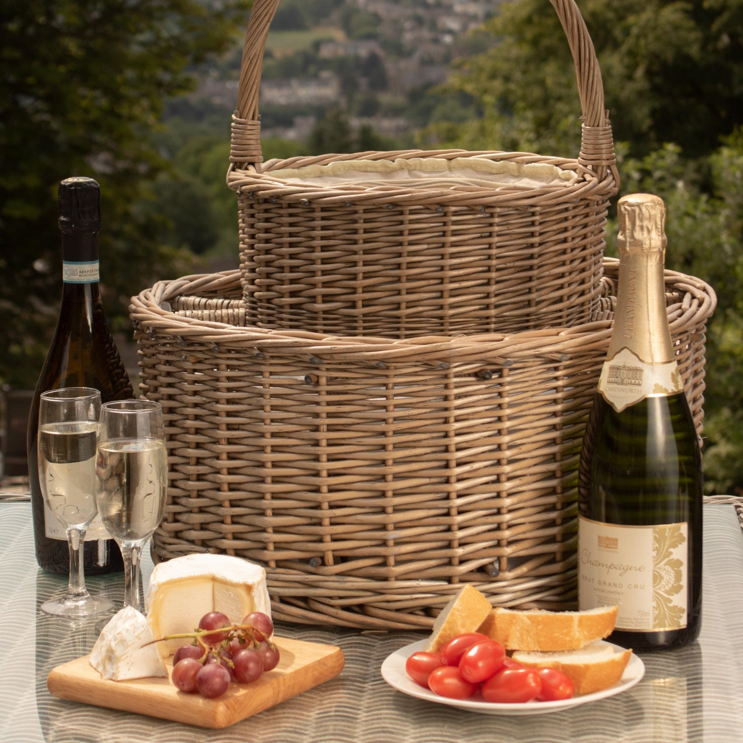 Chilled Garden Party Basket - REGN