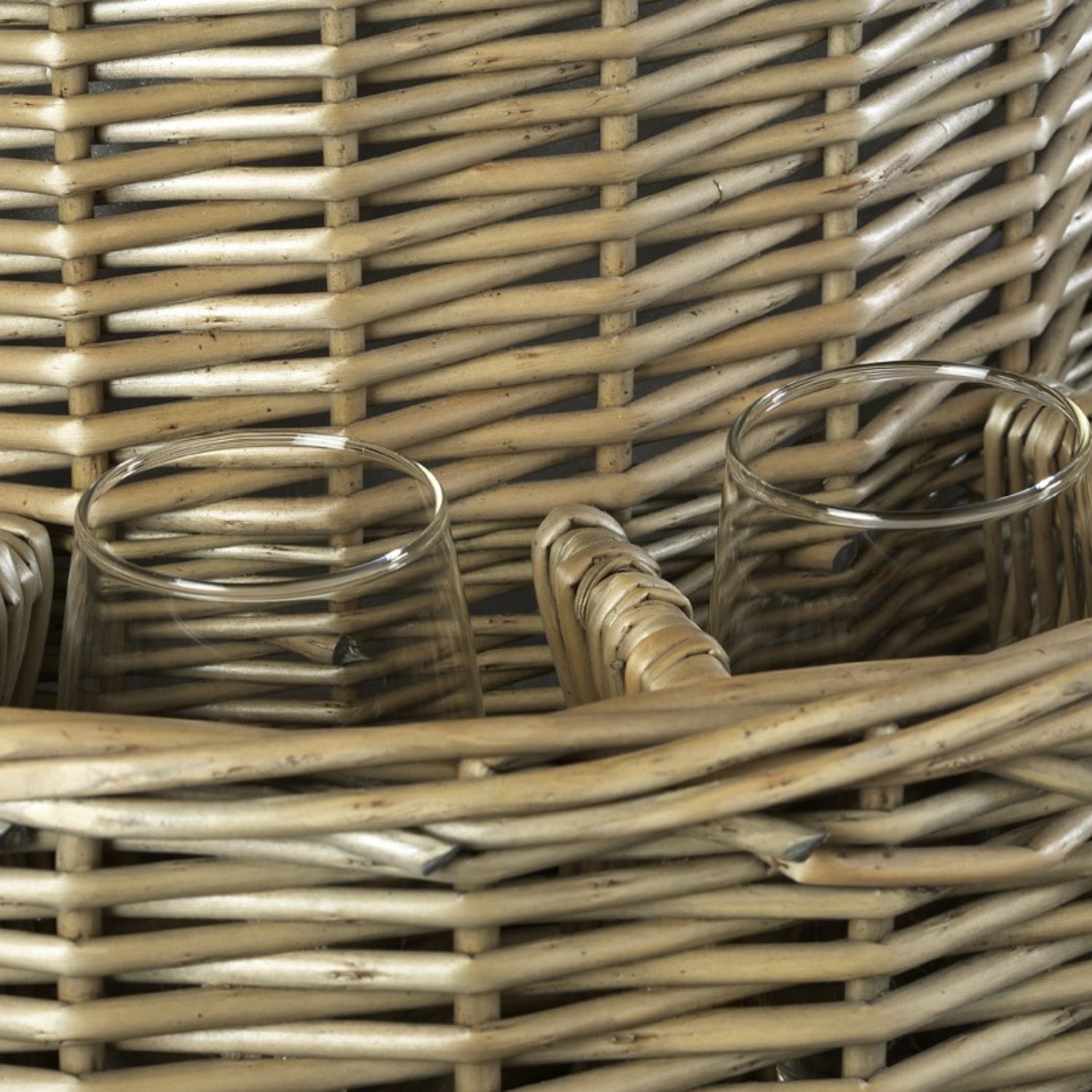 Chilled Garden Party Basket - REGN