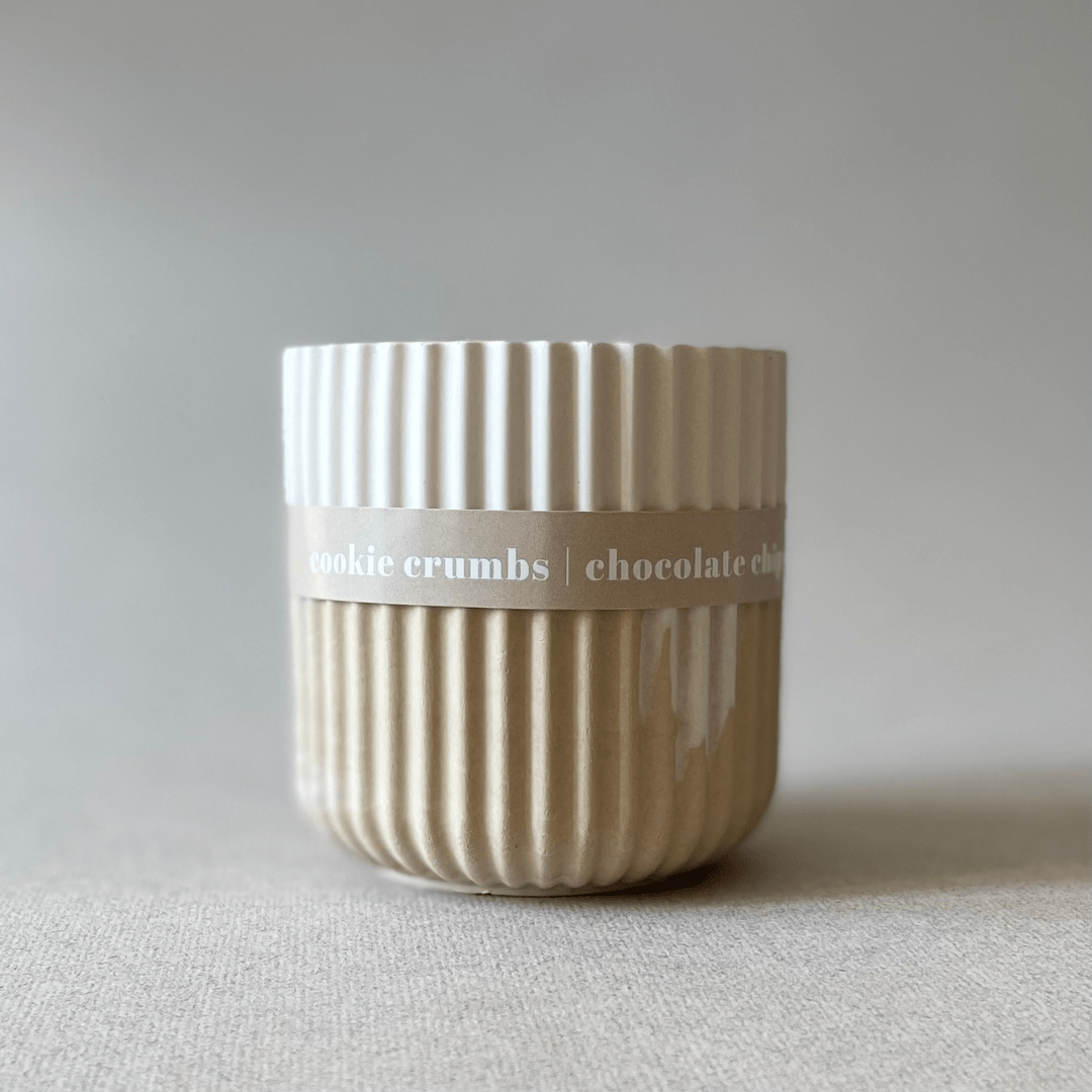 Cookie Crumbs Stoneware Soy Candle – Warm Scandi - Inspired Aroma - REGN