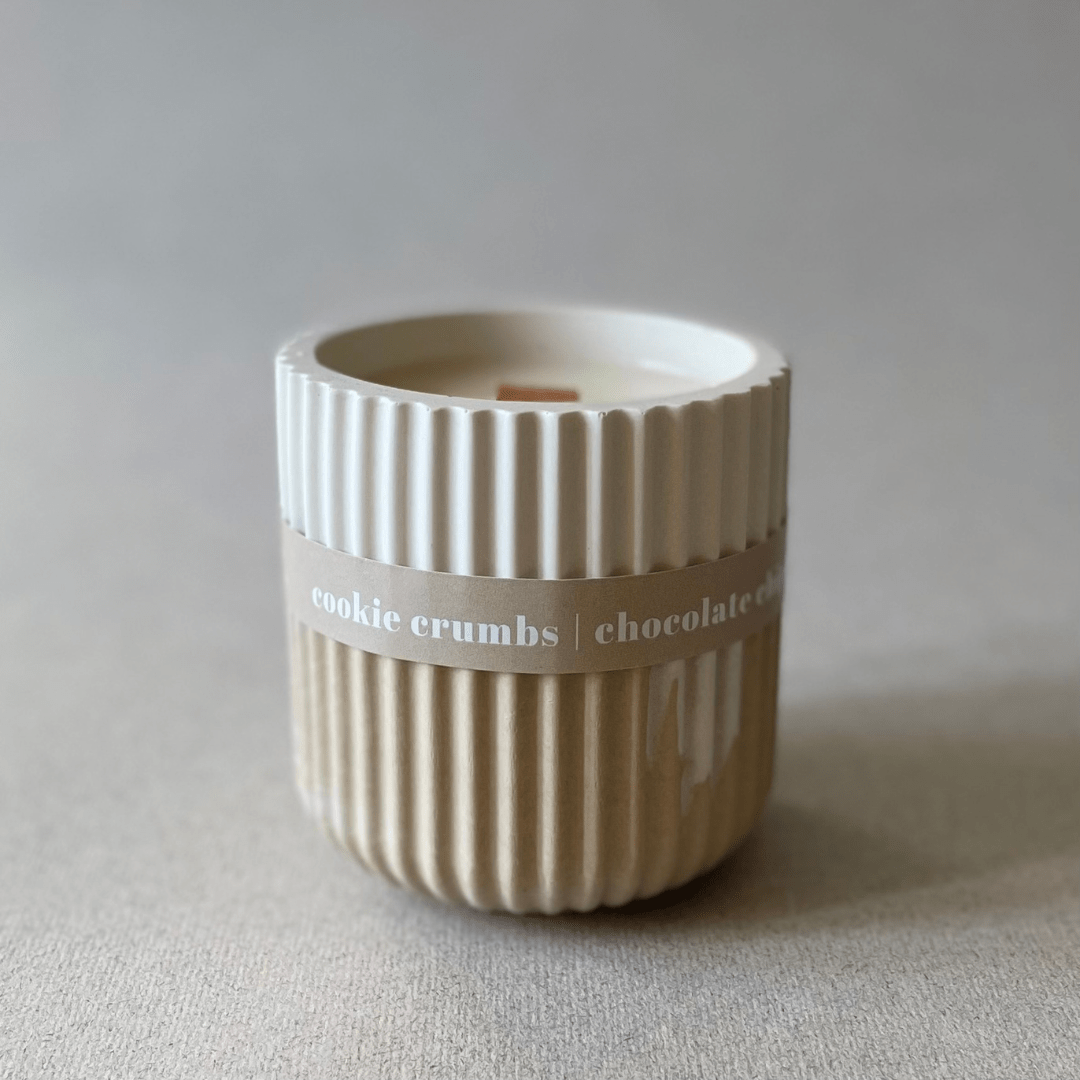 Cookie Crumbs Stoneware Soy Candle – Warm Scandi - Inspired Aroma - REGN