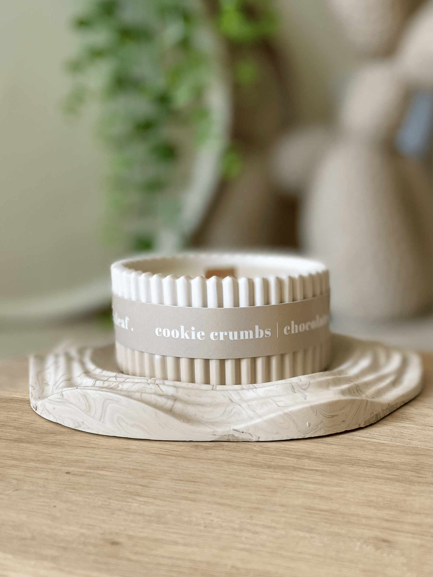 Cookie Crumbs Stoneware Soy Candle – Warm Scandi - Inspired Home Scent - REGN