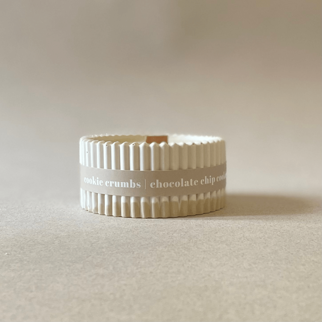 Cookie Crumbs Stoneware Soy Candle – Warm Scandi - Inspired Home Scent - REGN