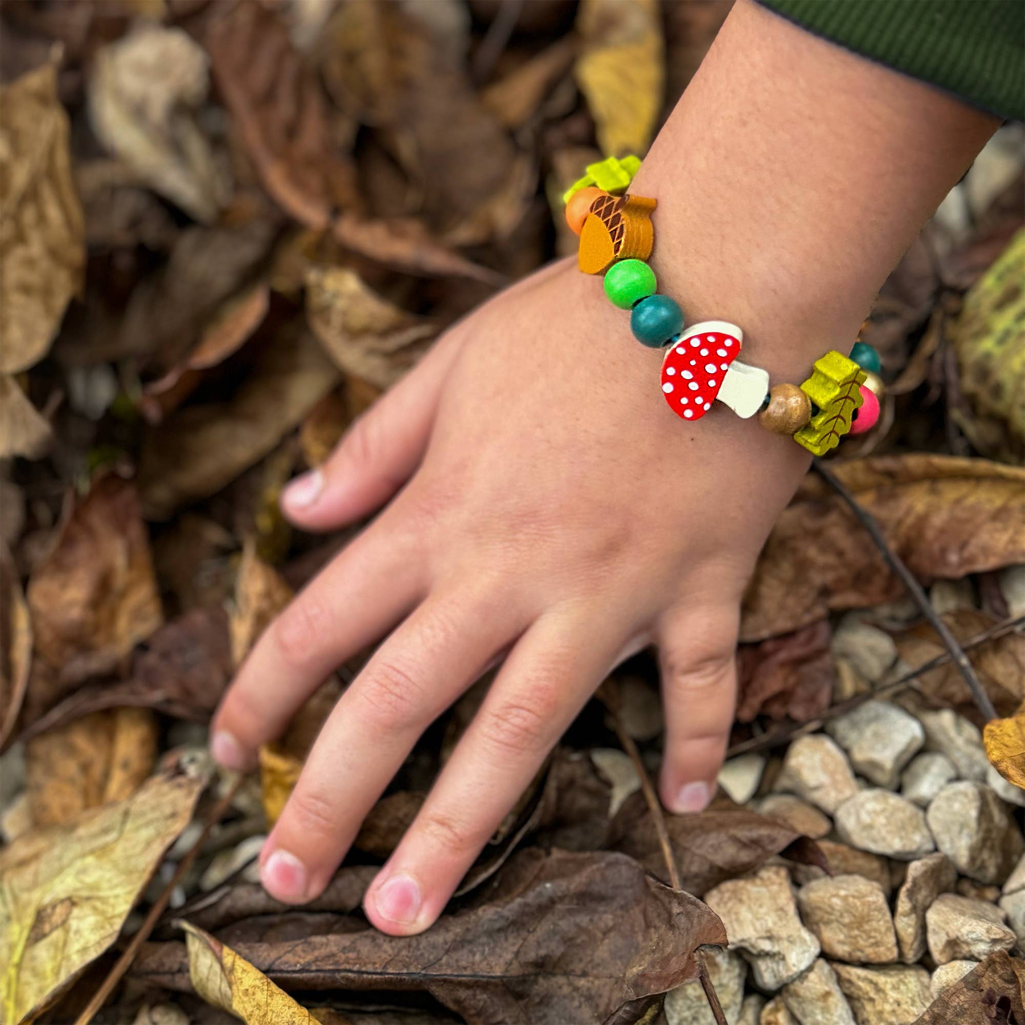 Create Your Own Forest Bracelet Craft Gift Kit in Reusable Tin - REGN