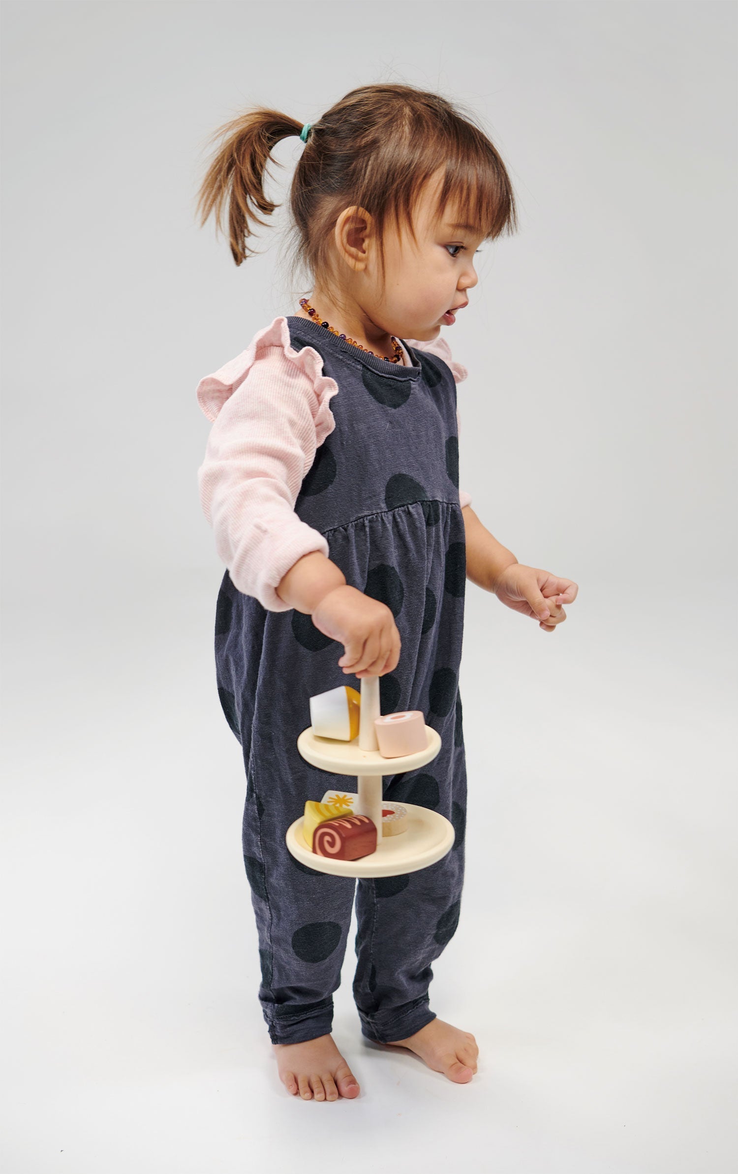 Cupcake Stand - REGN