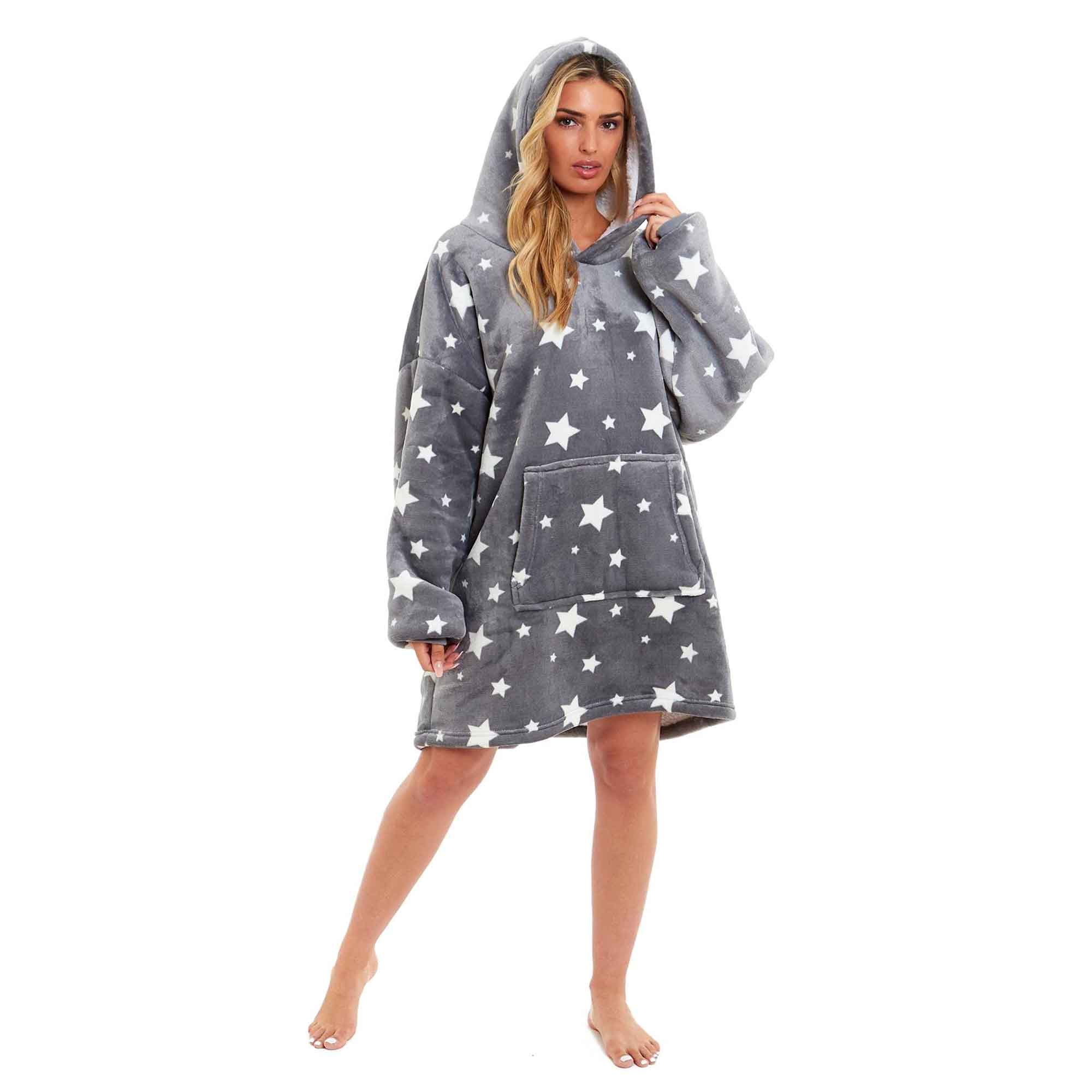 Daisy Dreamer Oversized Hooded Blanket Grey Stars Ultra Soft Sherpa Fur Lining Multipack Value Everyday Essential - REGN