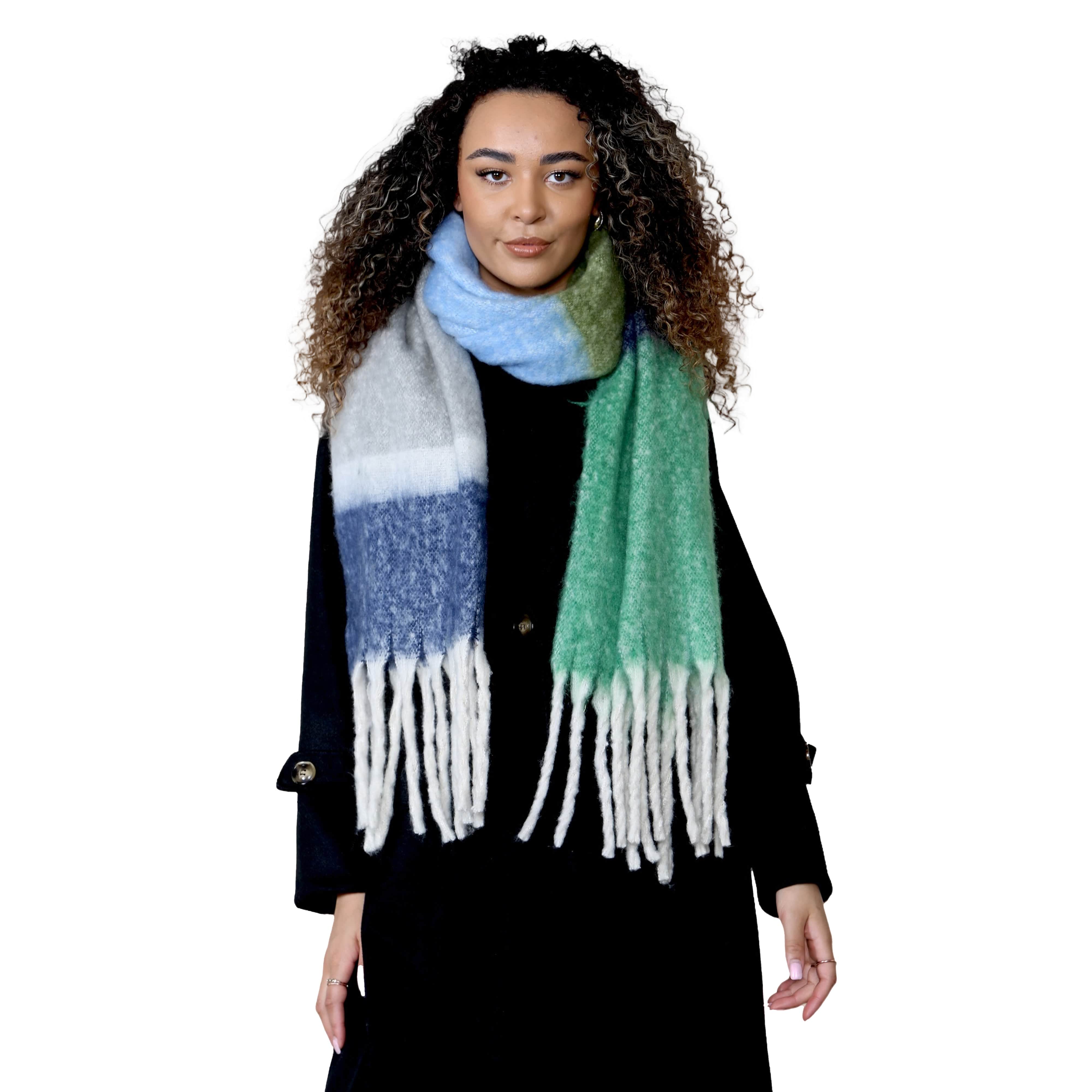 Daisy Dreamer Women's Green Blue Chunky Knit Plaid Blanket Scarf Long Winter Wrap - REGN
