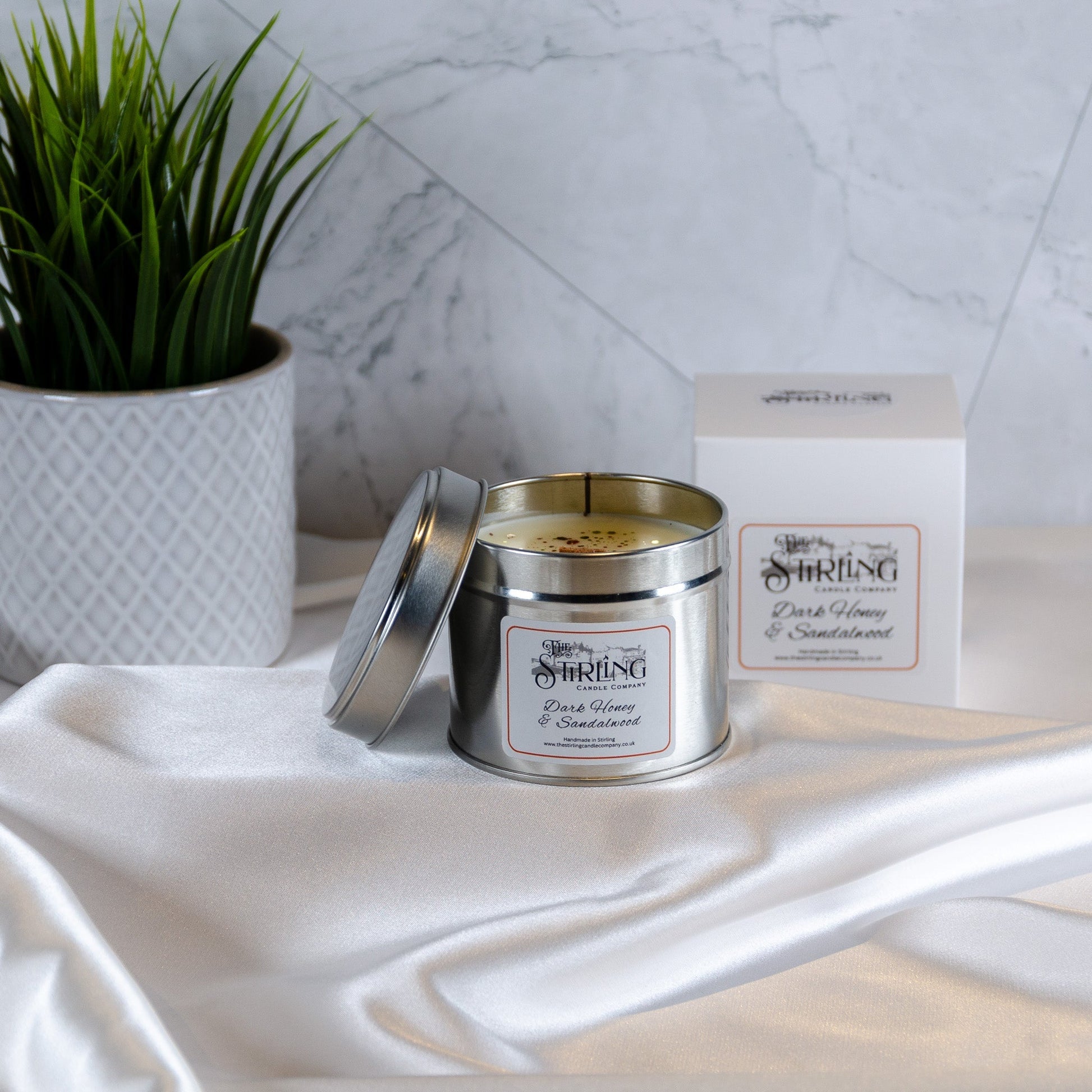 Dark Honey & Sandalwood - Travel Tin Candle - Wooden Wick - REGN