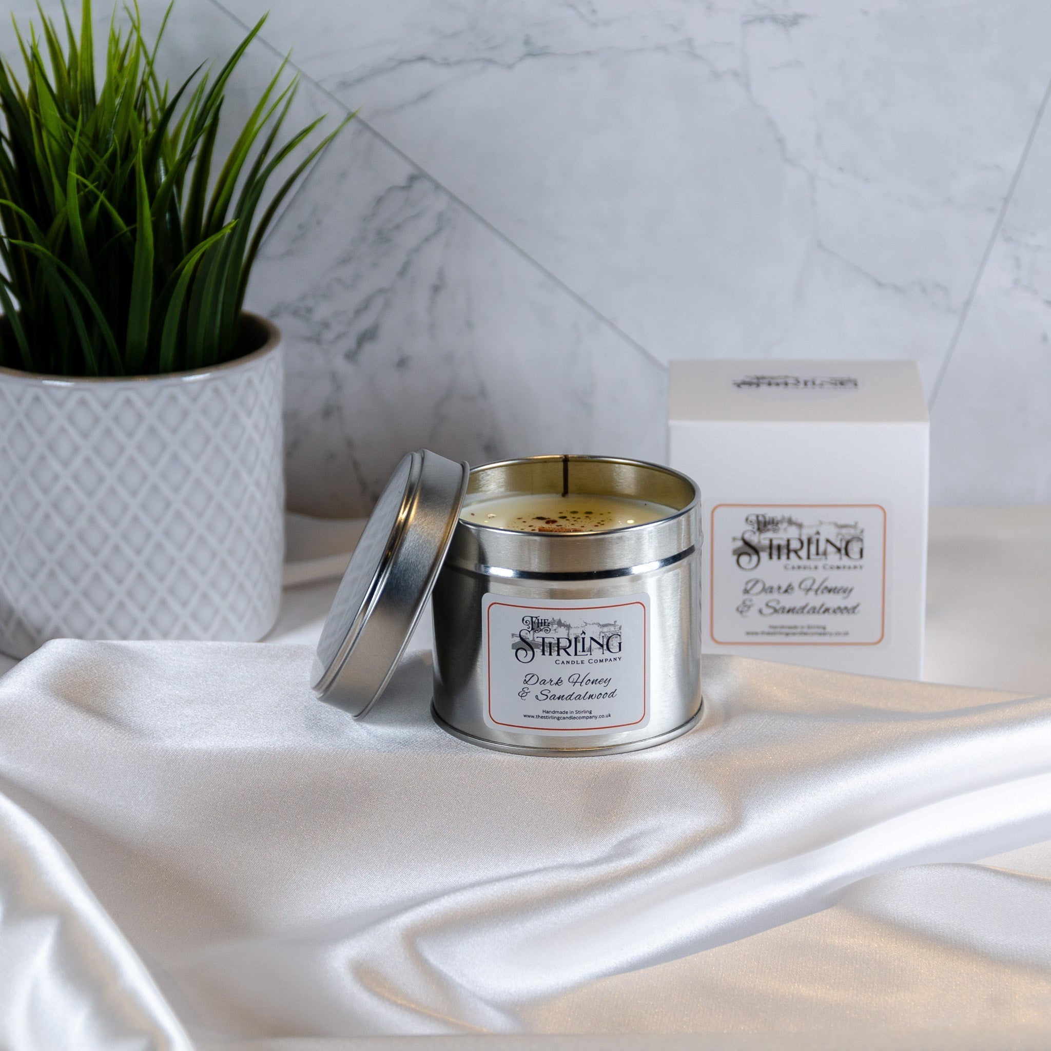 Dark Honey & Sandalwood - Travel Tin Candle - Wooden Wick - REGN