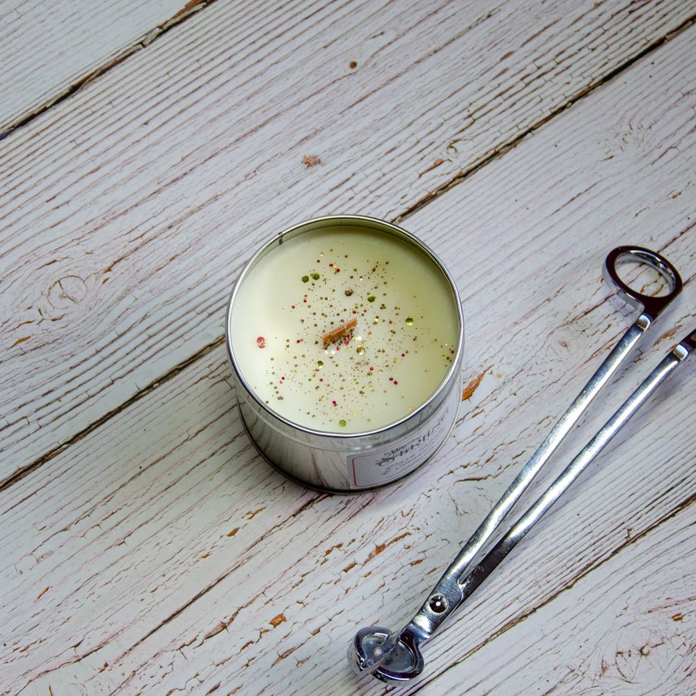 Dark Honey & Sandalwood - Travel Tin Candle - Wooden Wick - REGN