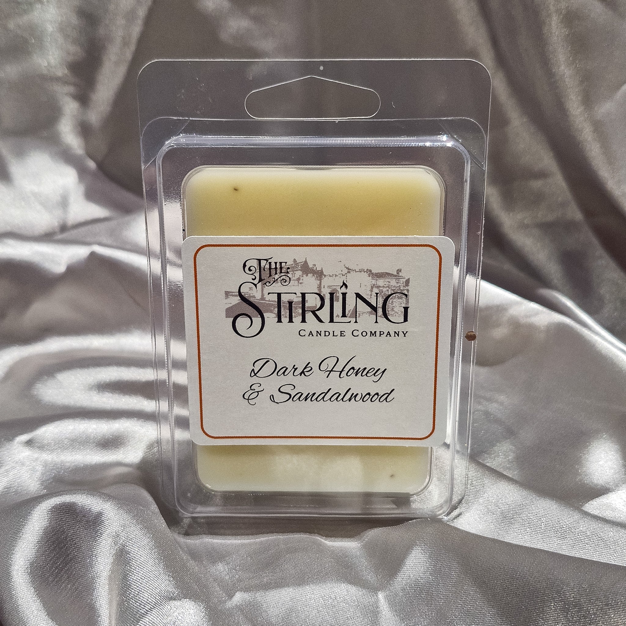 Dark Honey & Sandalwood - Wax Melt Clamshell - REGN