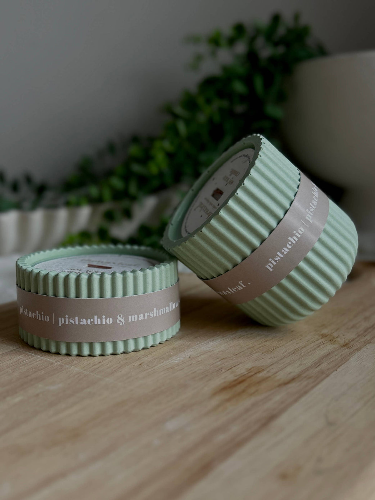 Pistachio Scented Soy Wax Refillable Small Candle – Sage | Up to 16 Hours