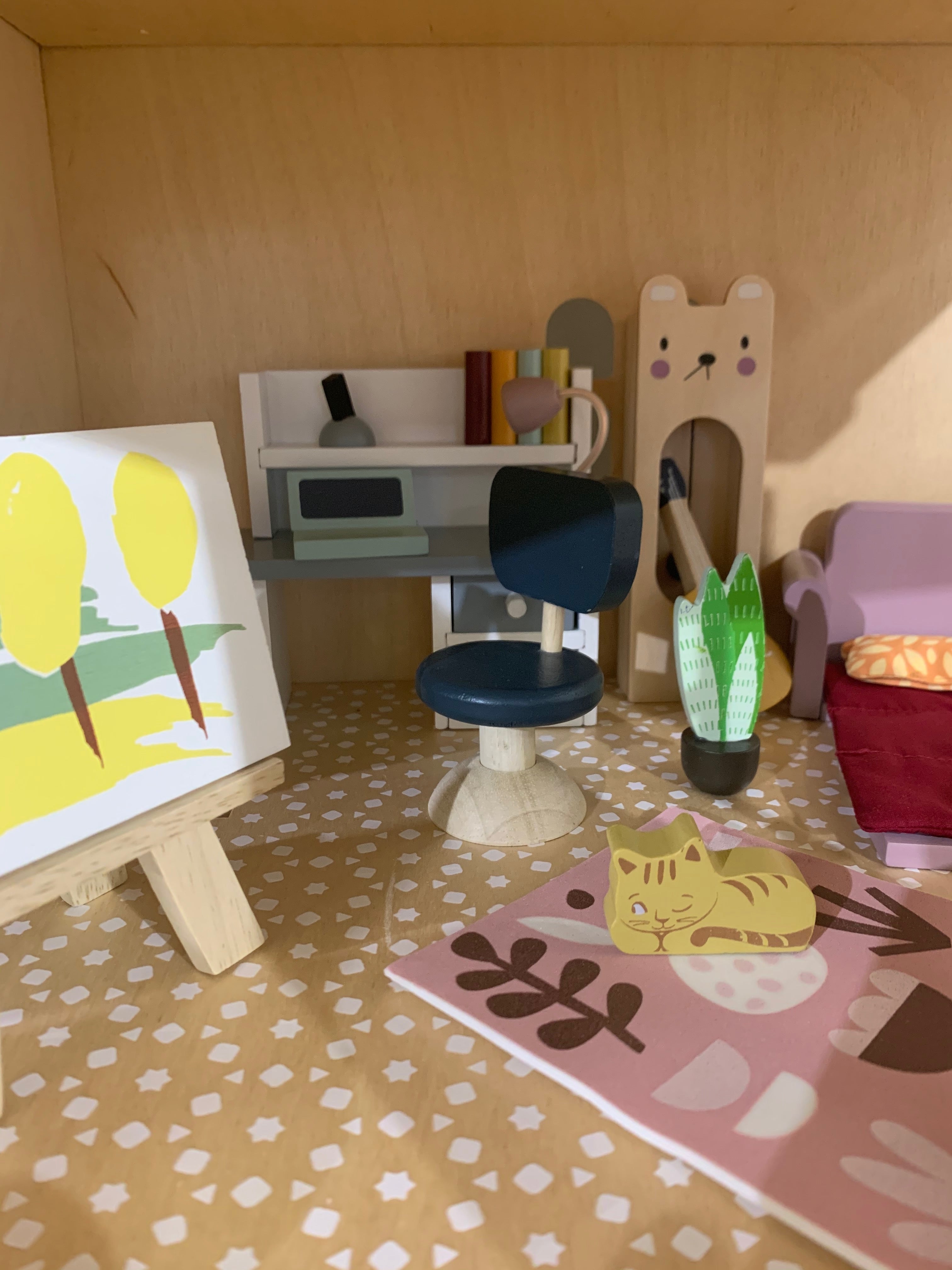 Dolls House Study Furniture - REGN