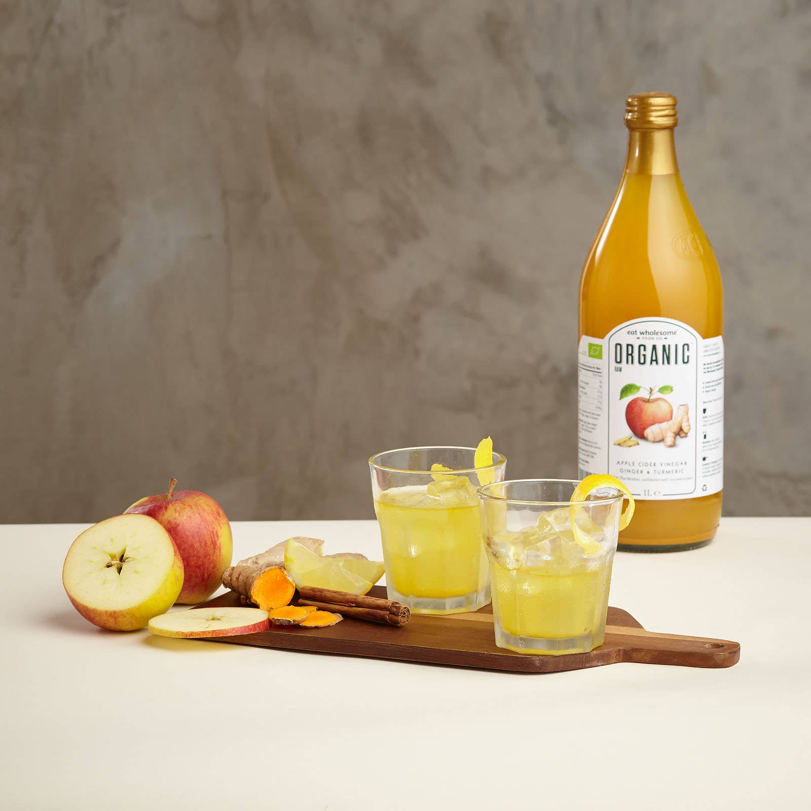 Eat Wholesome Organic Apple Cider Vinegar Ginger Turmeric Chilli 1L – Raw Unfiltered - REGN