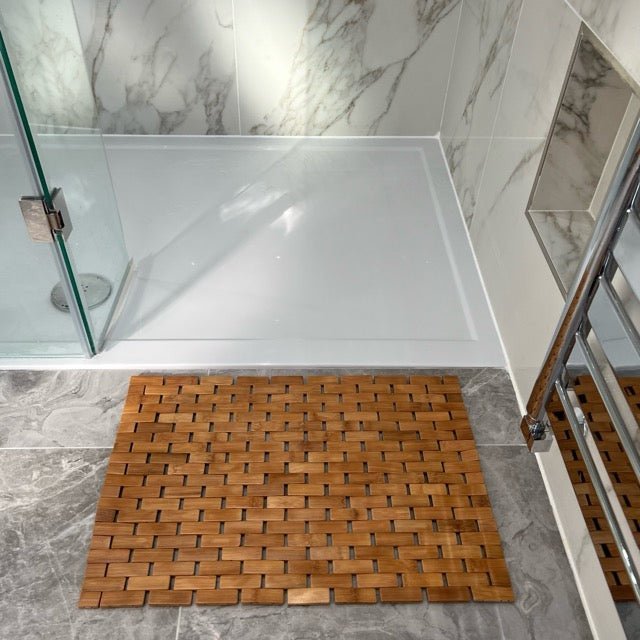 Eco Bath London Bamboo Bath Mat - Roll Up Shower Mat, Anti-Slip and Waterproof Bathroom Spa Shower Mat - REGN