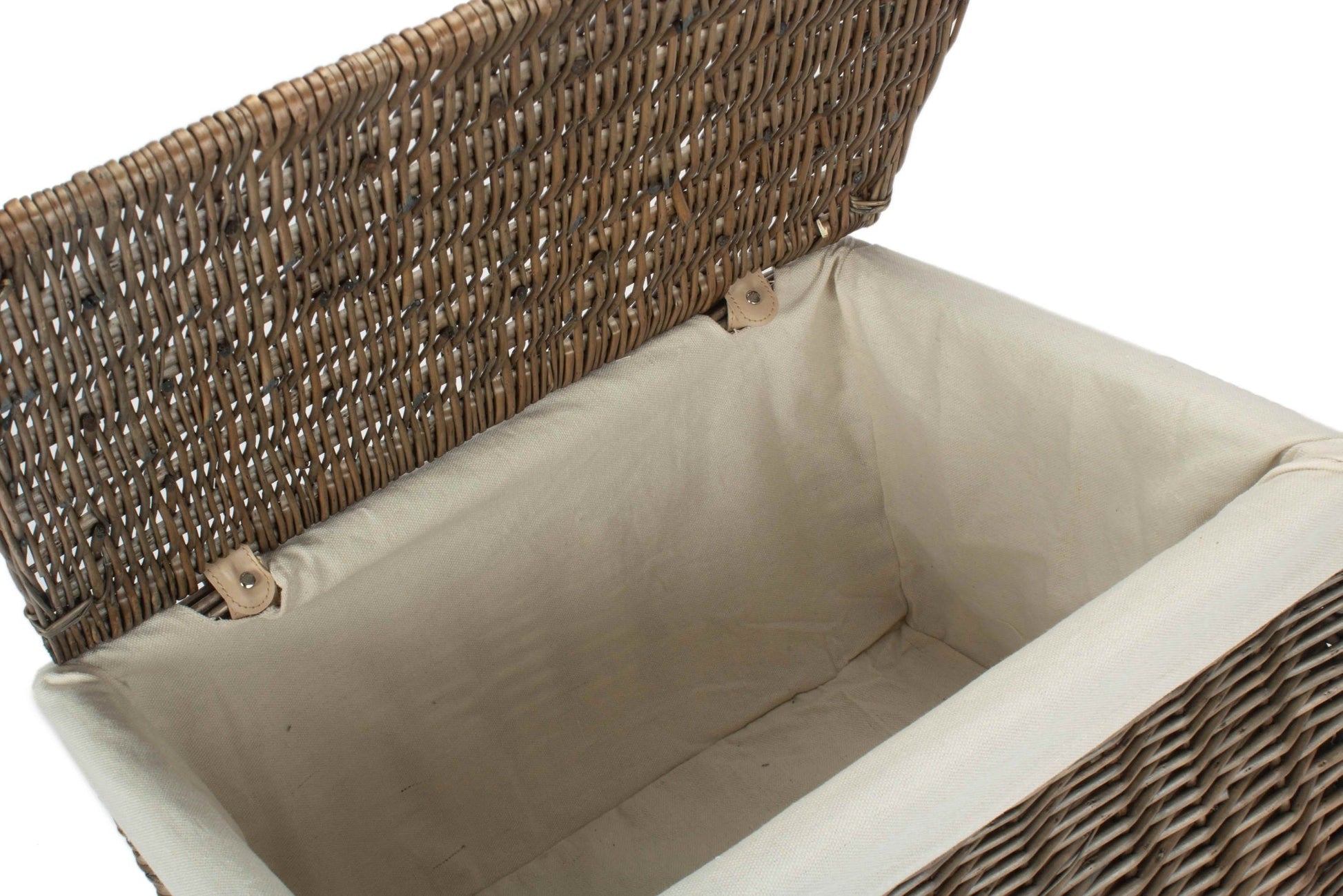 Extra Large Antique Wash Willow Storage Hamper with White Lining - REGN
