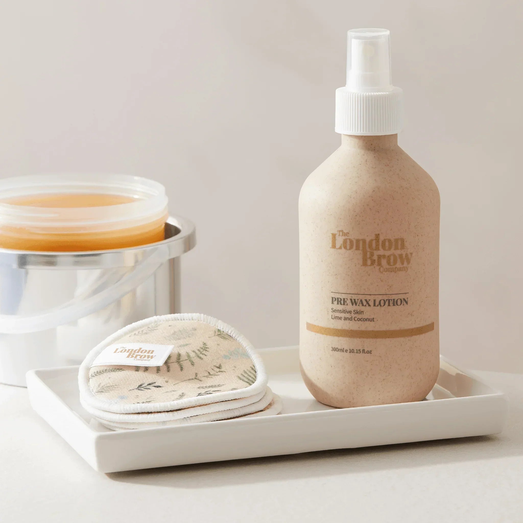 Eyebrow Shaping, Tinting, Waxing 3 in 1 Course | Accredited Online Training - REGN