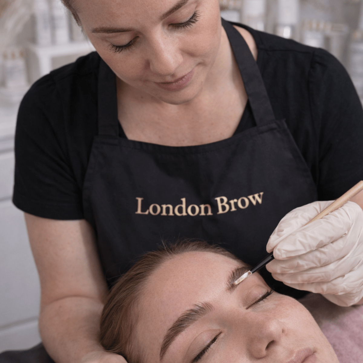 Eyelash and Eyebrow Tinting Course - REGN