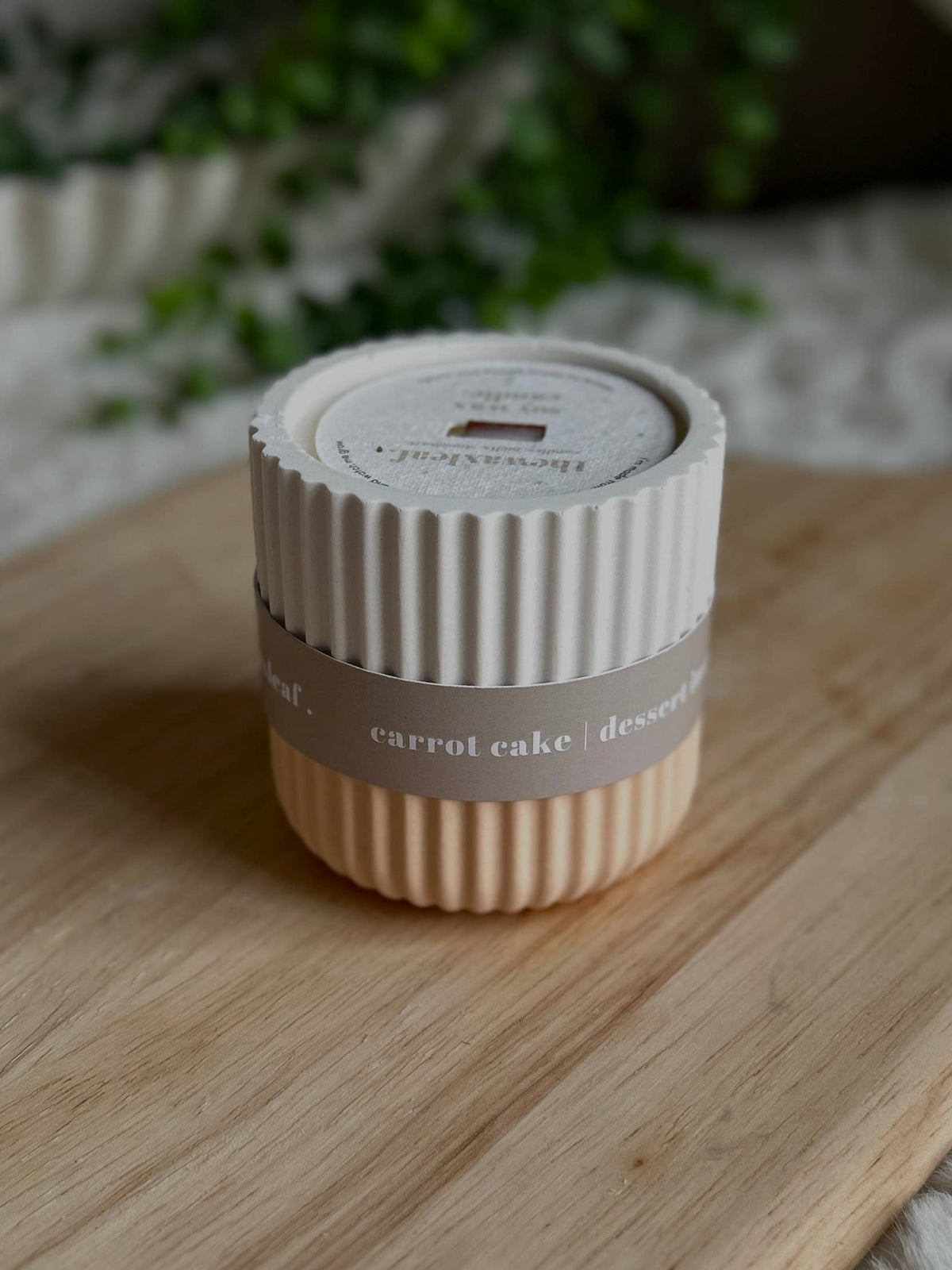 Carrot Cake Scented Soy Wax Refillable Candle – Stone | Up to 32 Hours