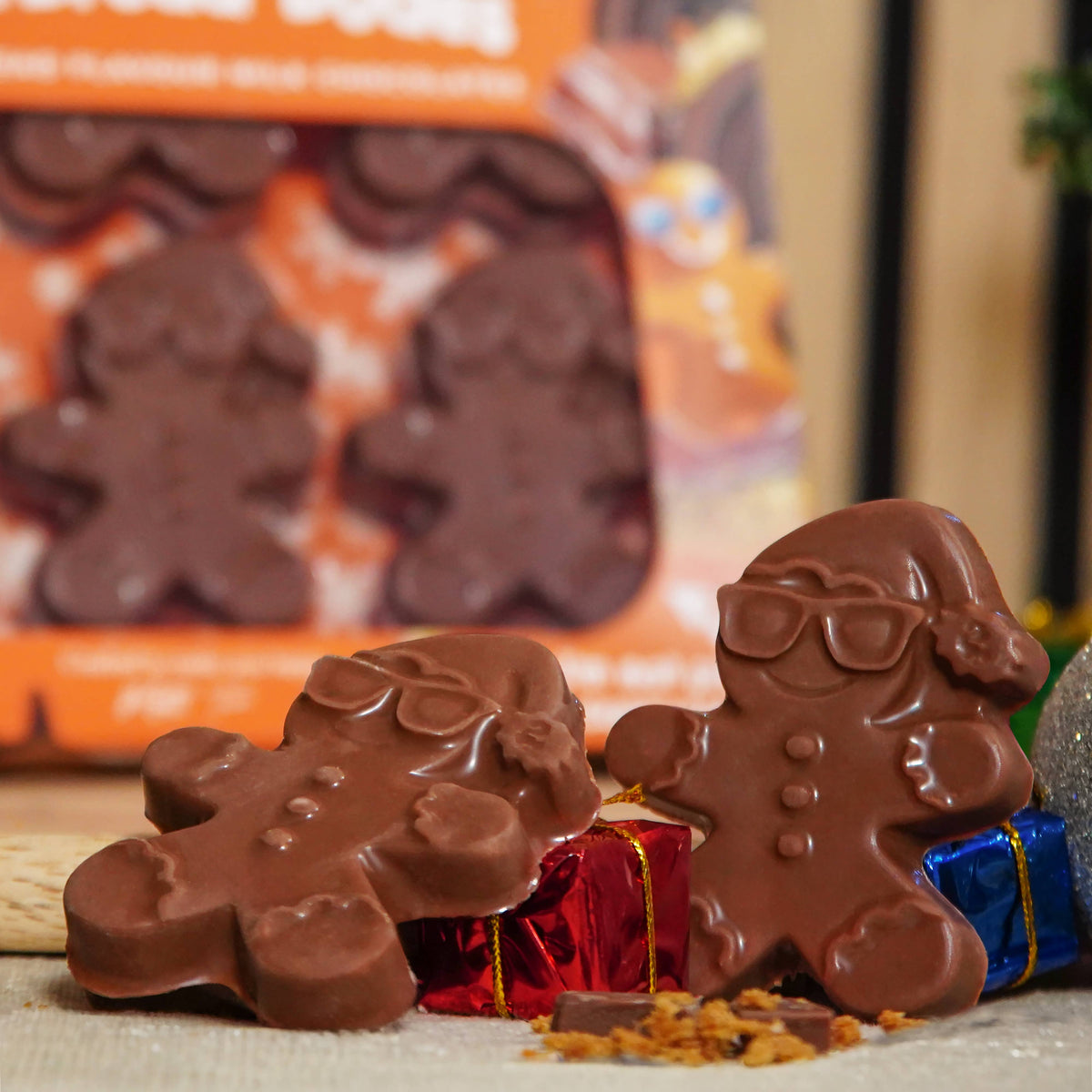 Gingerbread Dudes Christmas Chocolate | Colombian Milk Chocolate with Gingerbread Spice | 6 x 30g