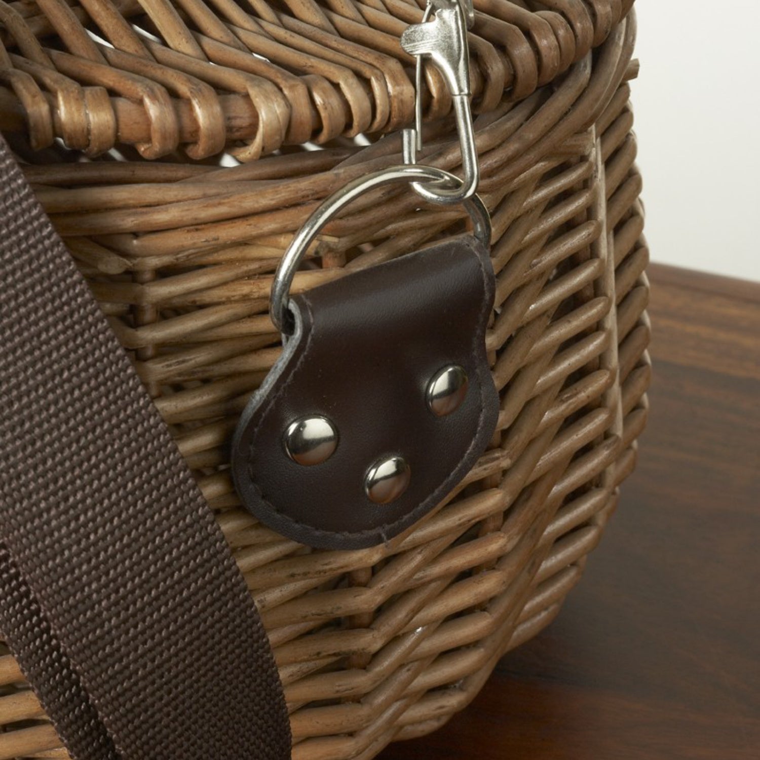 Fishing Creel Picnic Basket - REGN