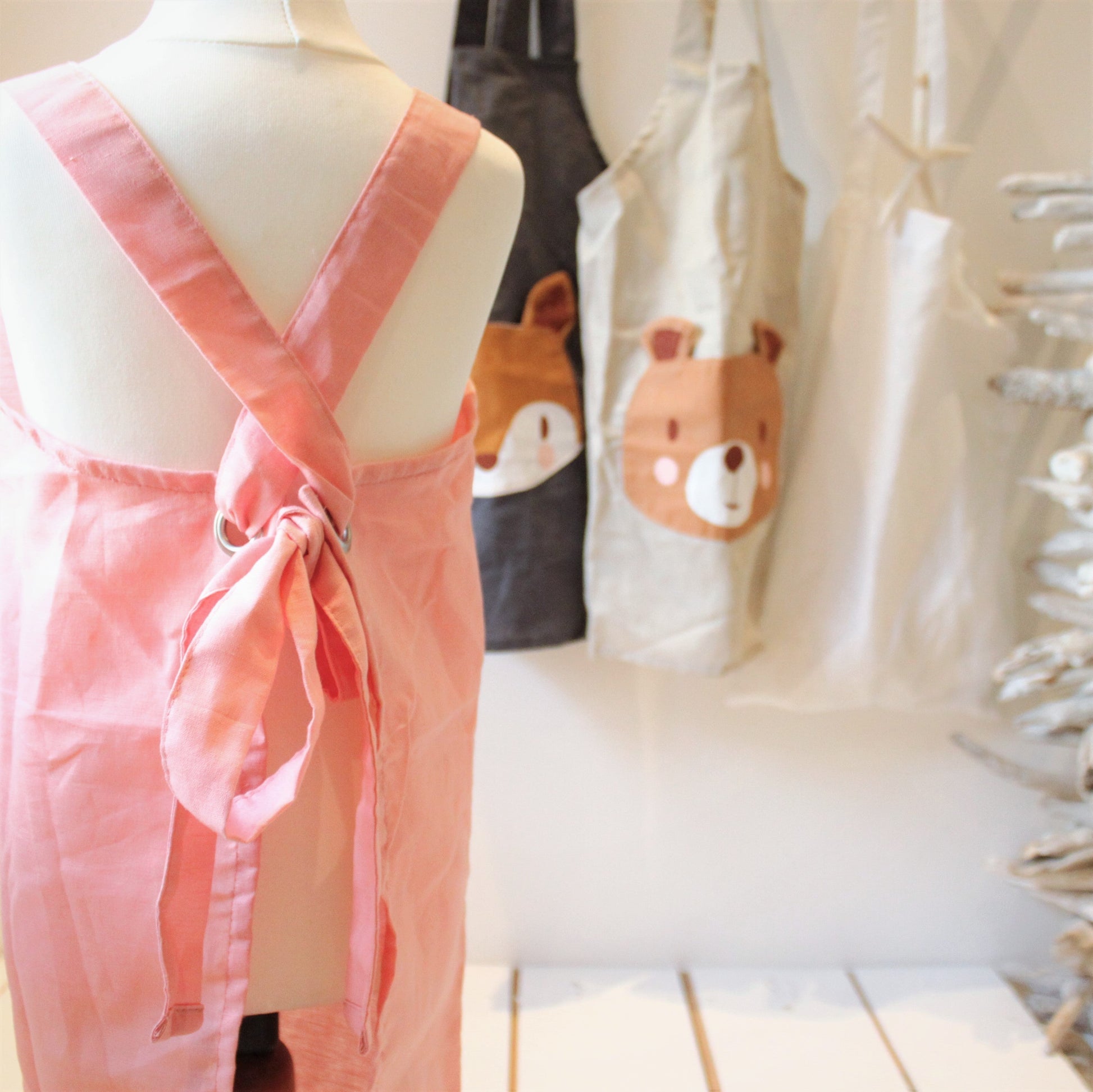 Fox Linen Apron - REGN