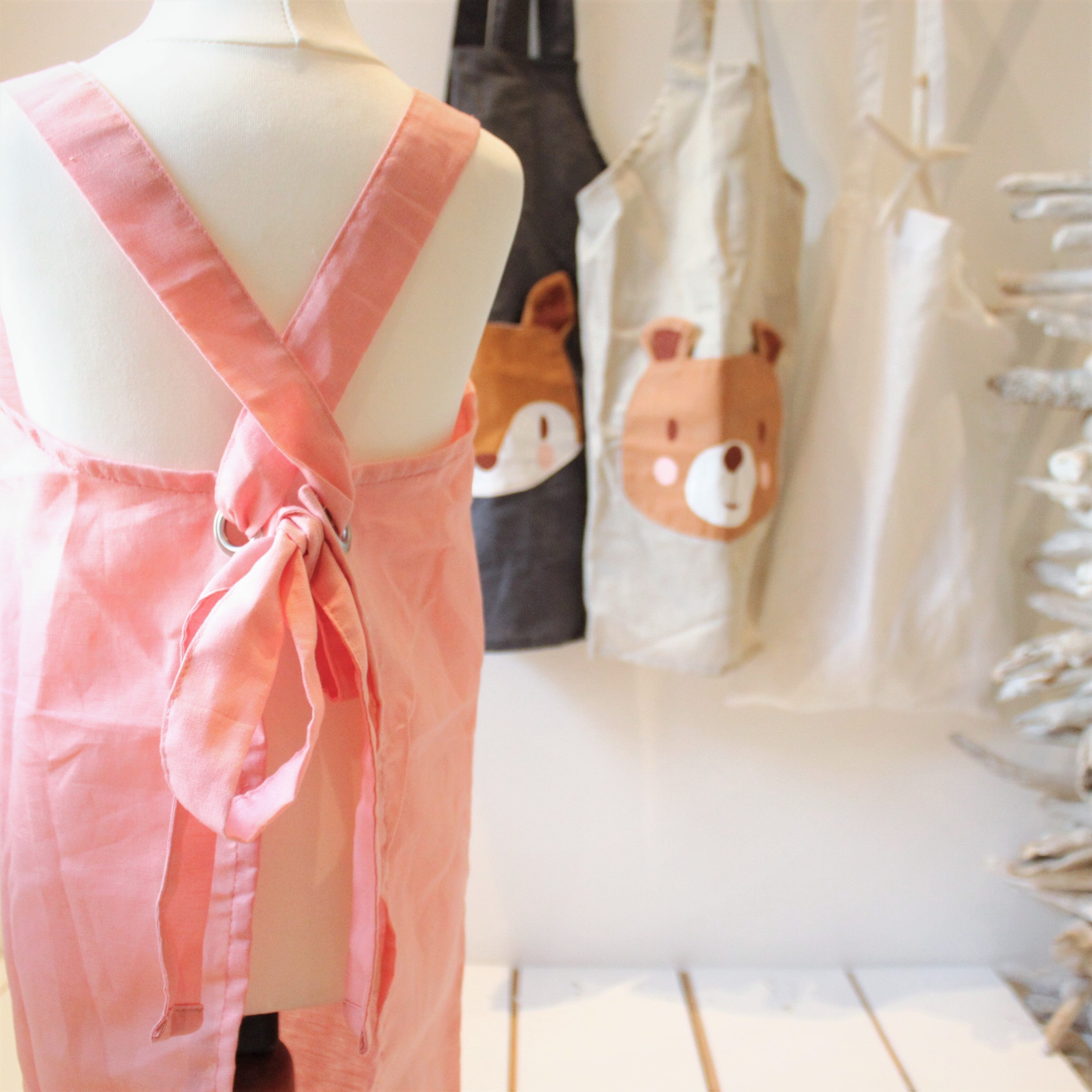 Fox Linen Apron - REGN