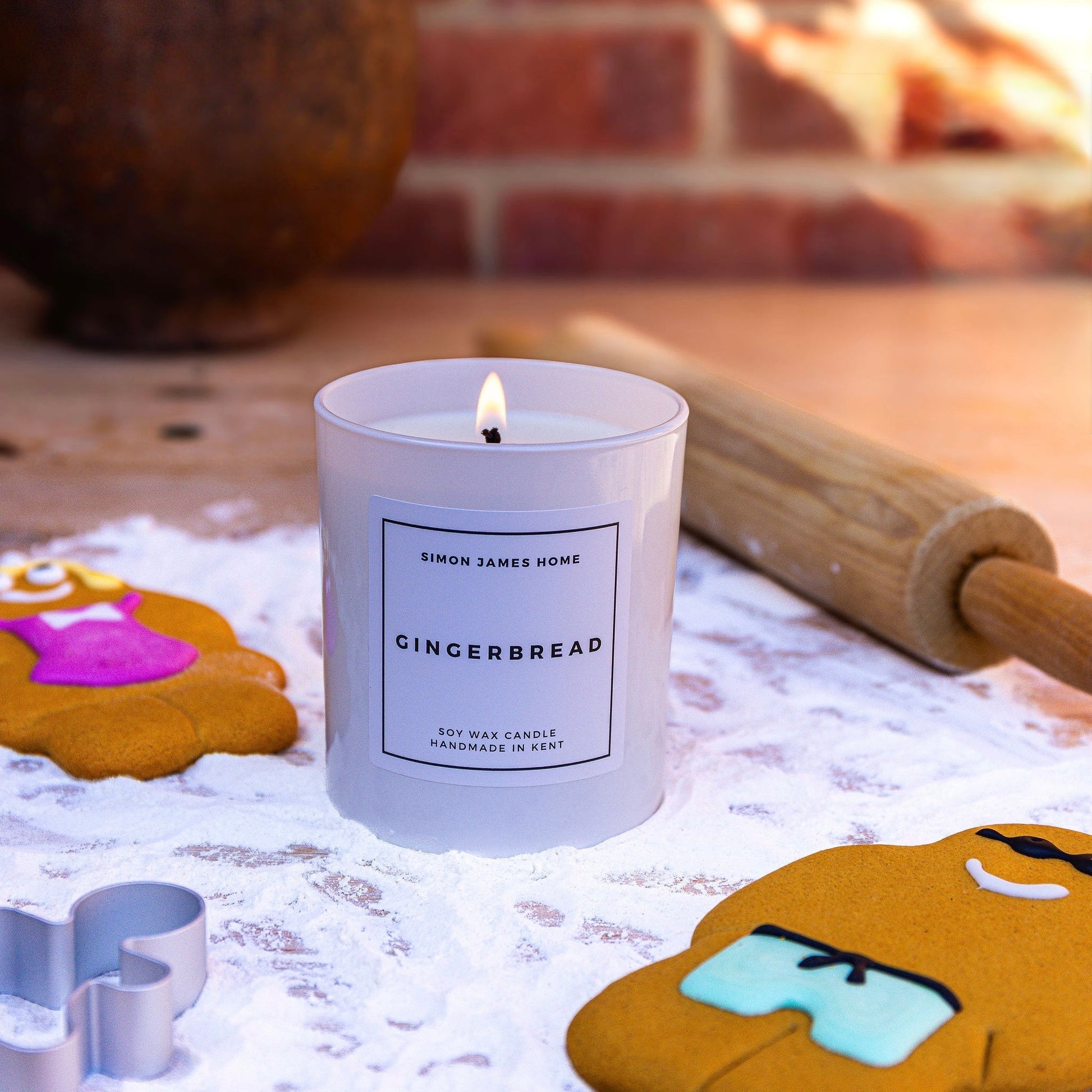 Gingerbread Candle - Luxury Soy Wax - REGN