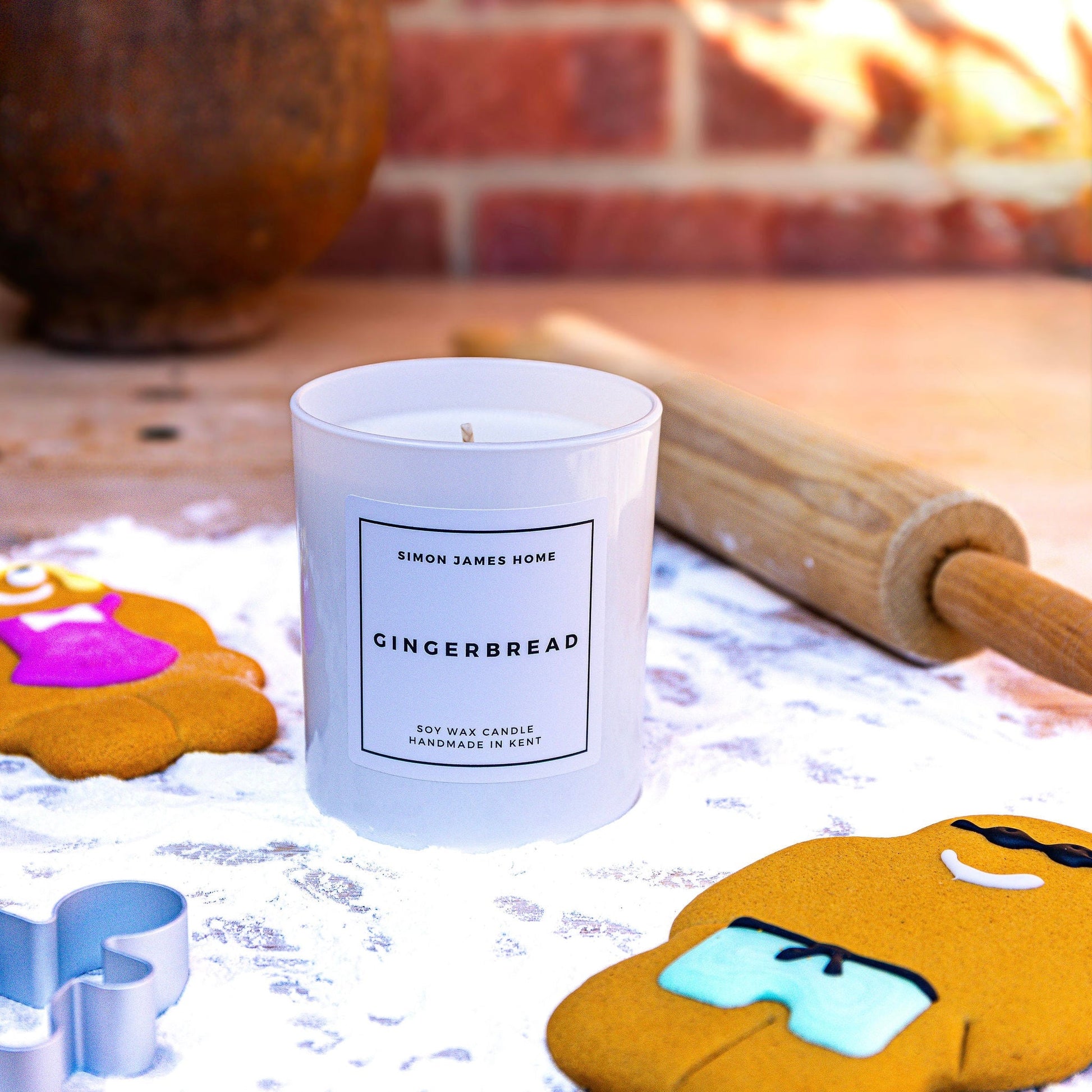 Gingerbread Candle - Luxury Soy Wax - REGN