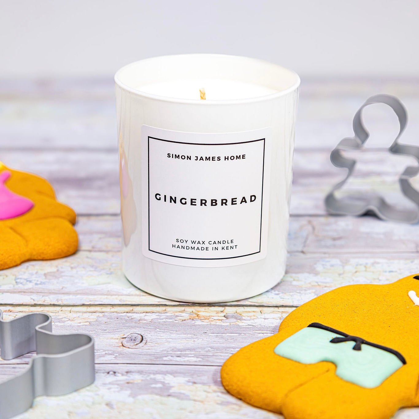 Gingerbread Candle - Luxury Soy Wax - REGN