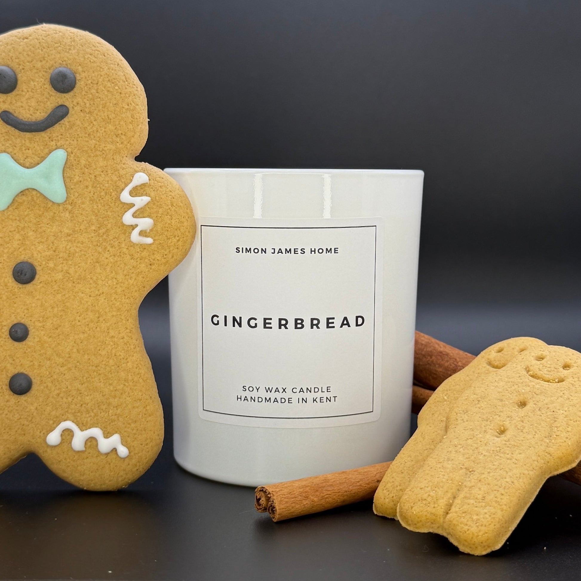 Gingerbread Candle - Luxury Soy Wax - REGN