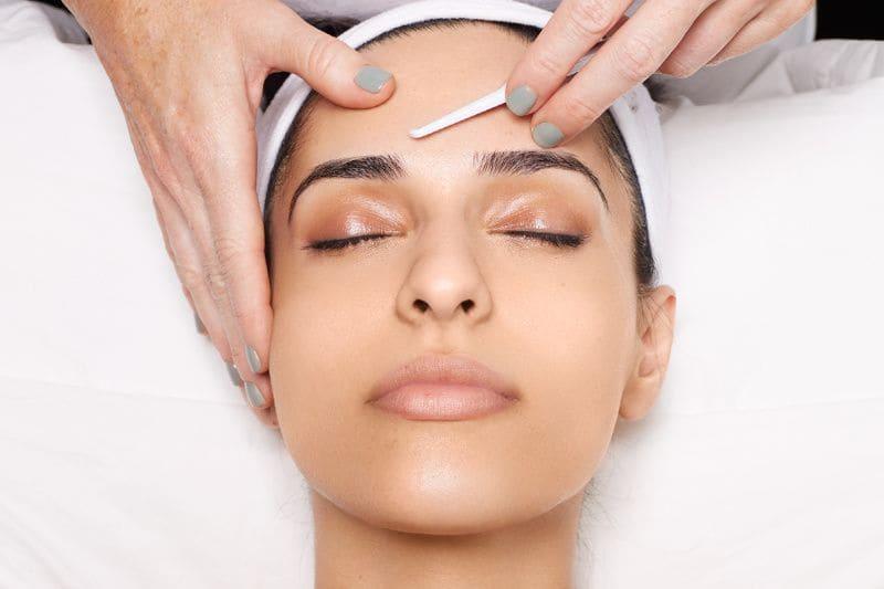 Glass Skin Dermaplaning Facials Online Course - REGN