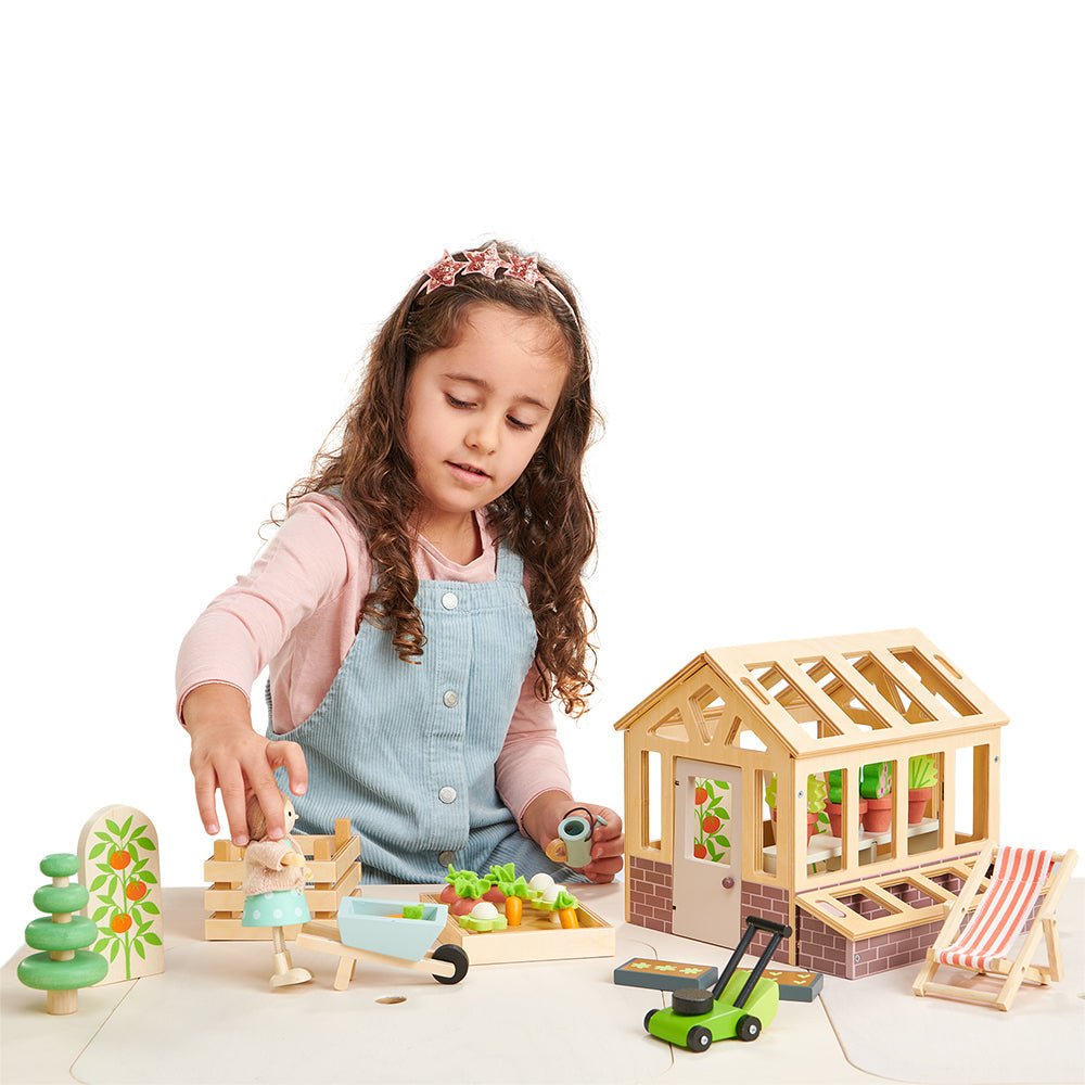 Greenhouse and Garden Set - REGN