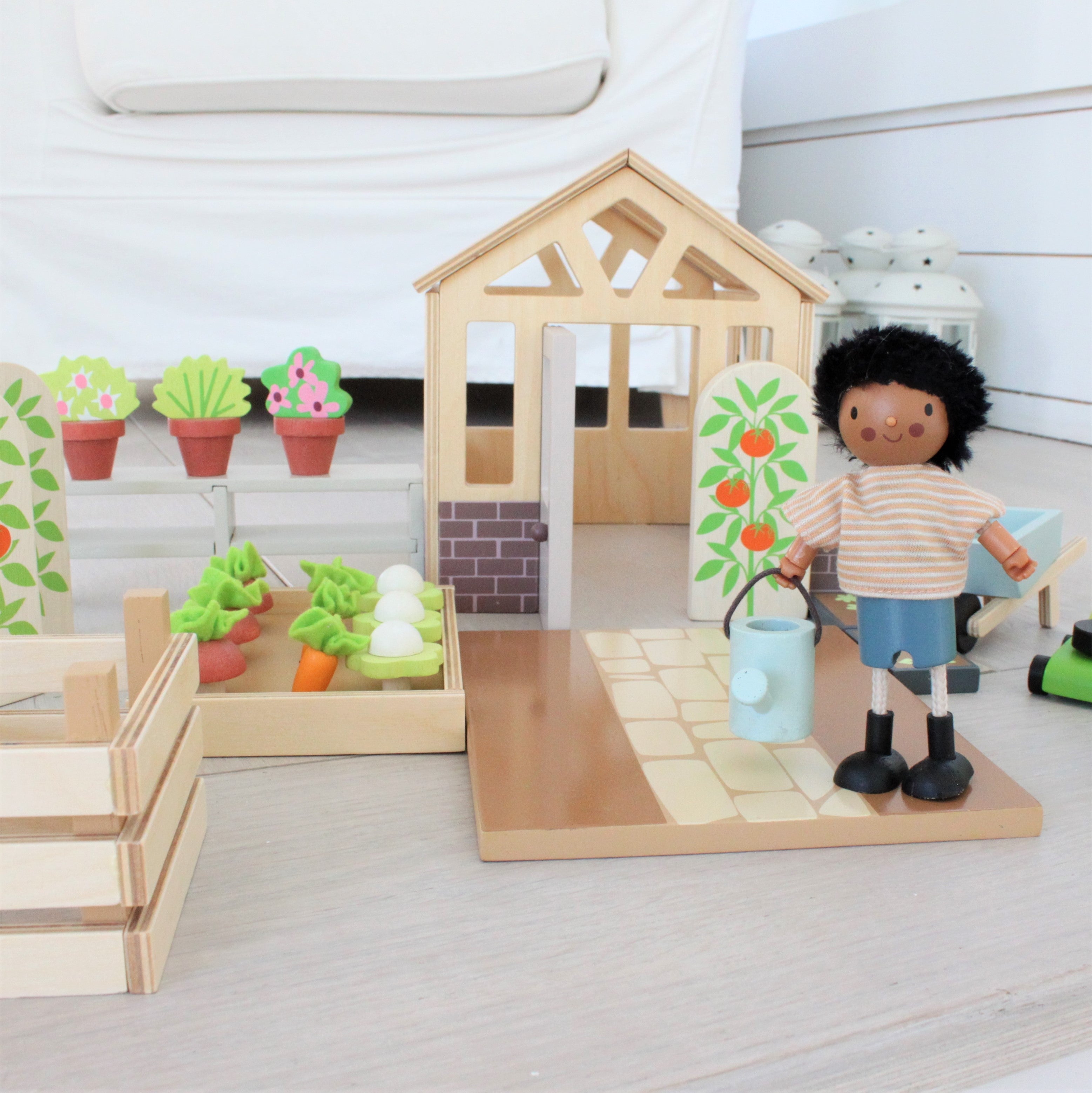 Greenhouse and Garden Set - REGN