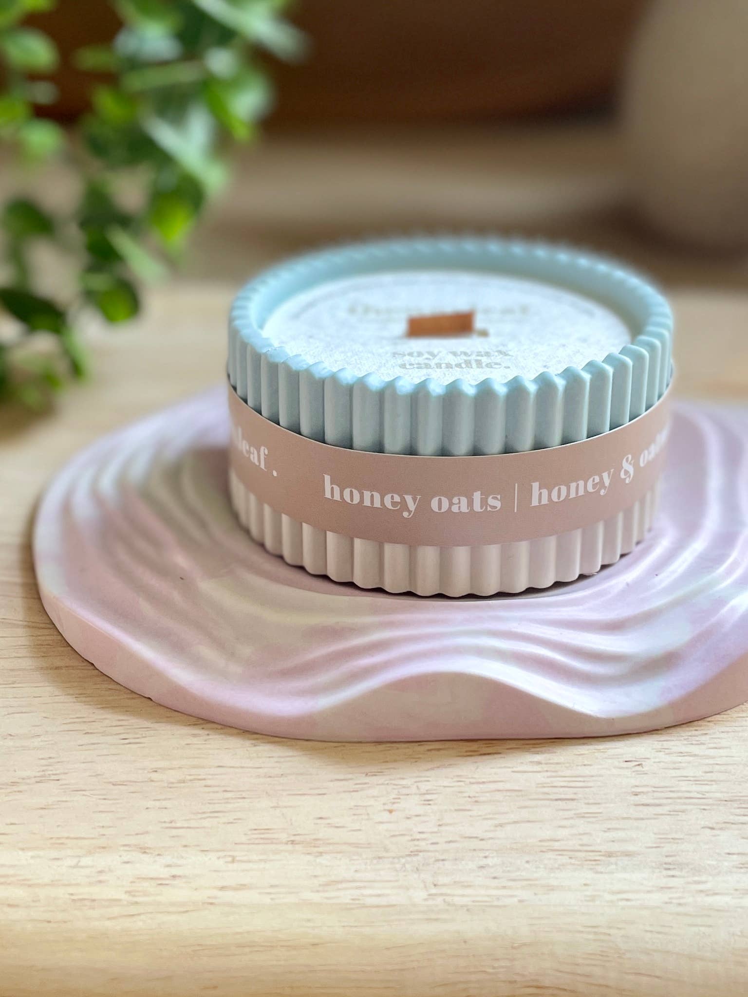 Honey Oats Soy Candle – Sweet and Comforting Home Aroma - REGN