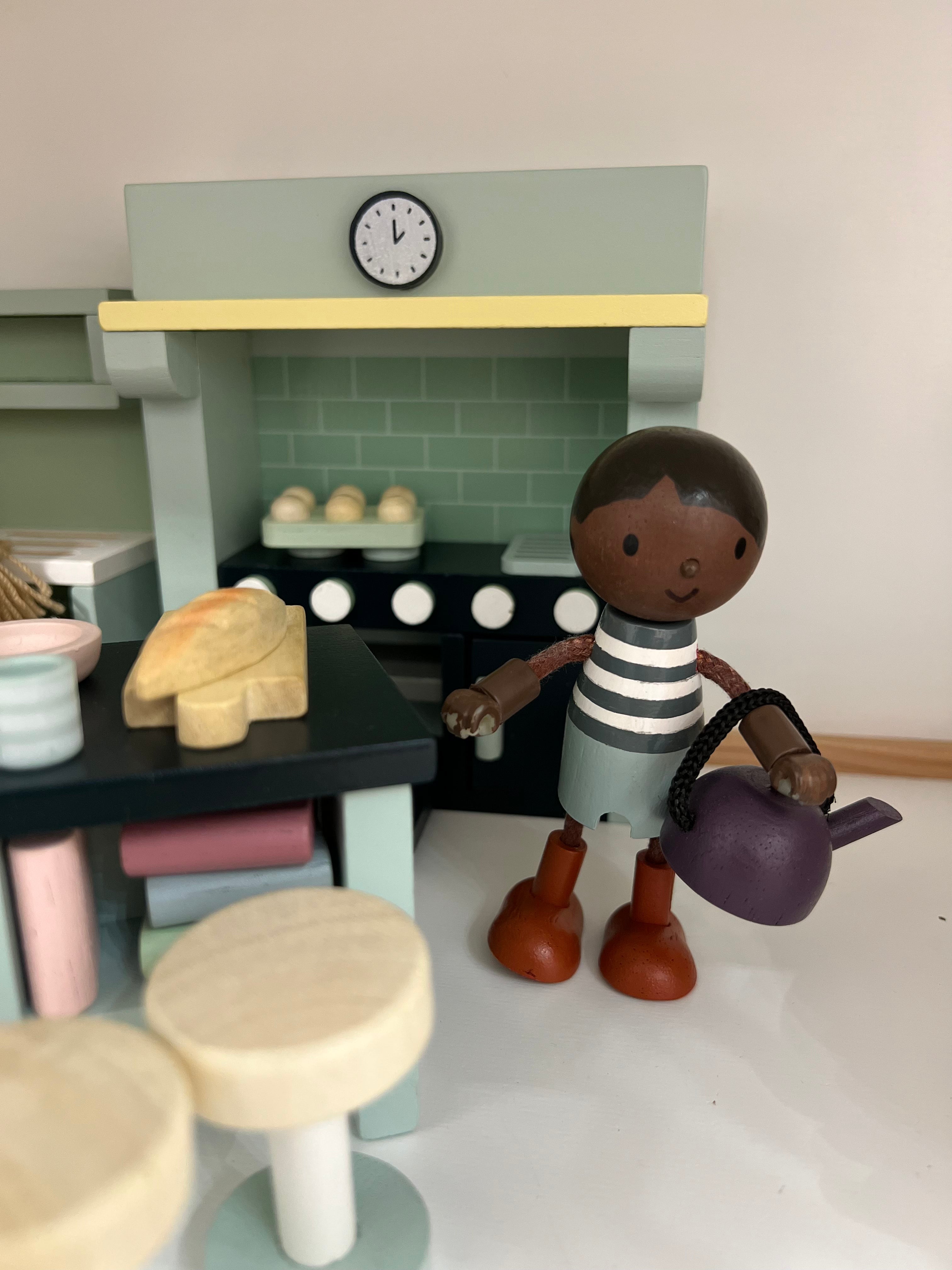 Hummingbird Doll Family - REGN