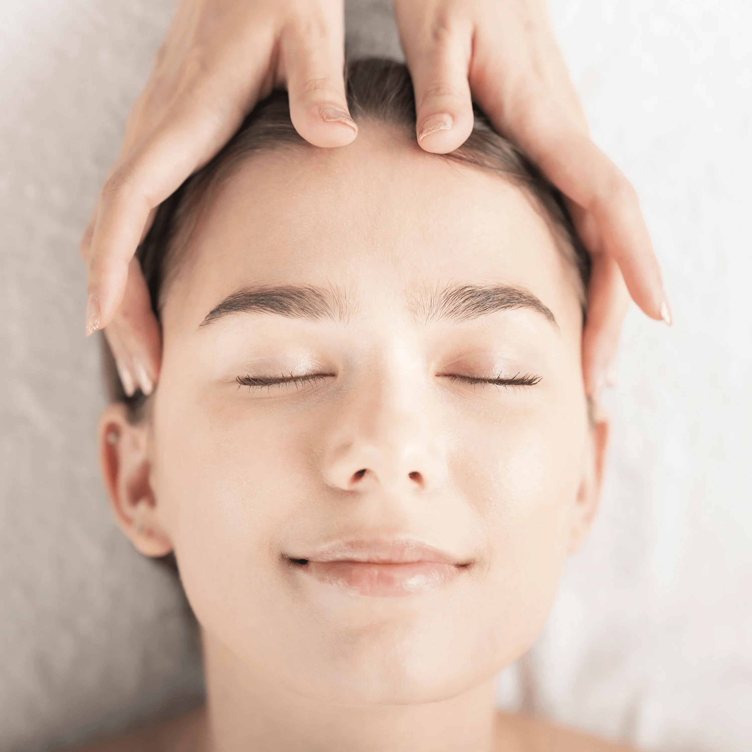 Indian Head Massage Course Editable Training Manual - REGN
