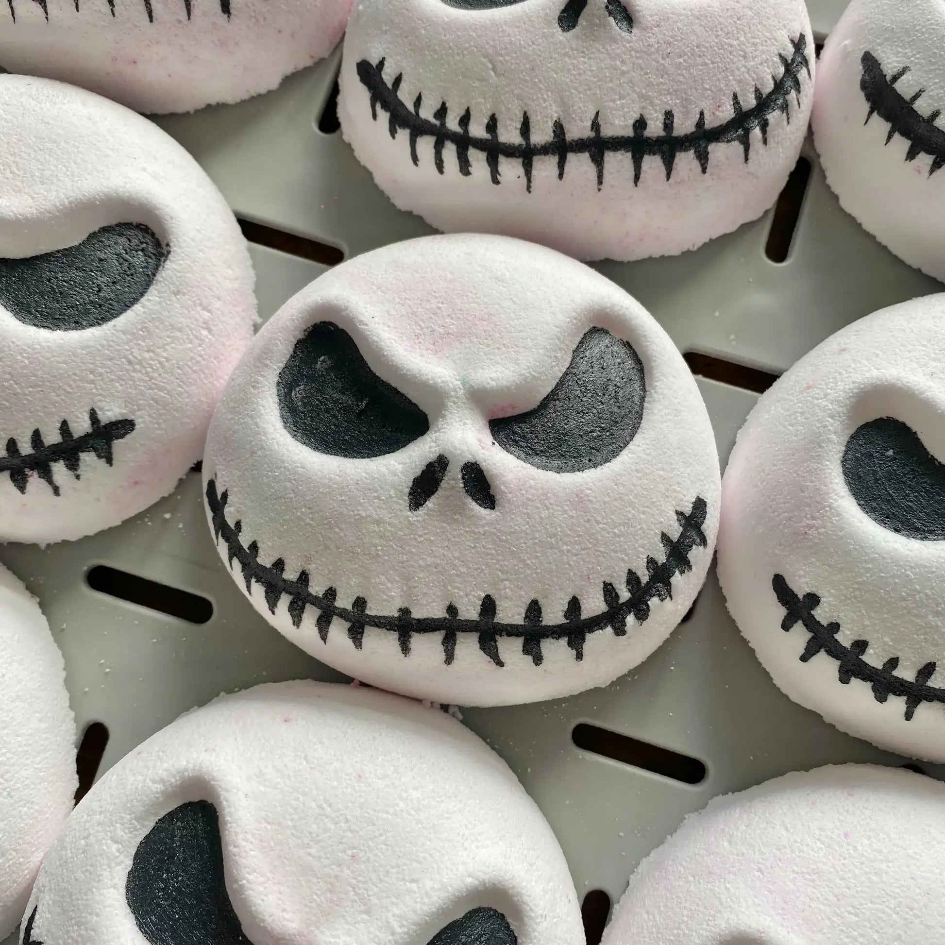 Jack Skellington Bath Bomb – Halloween Spooky Bath Fizzer - REGN