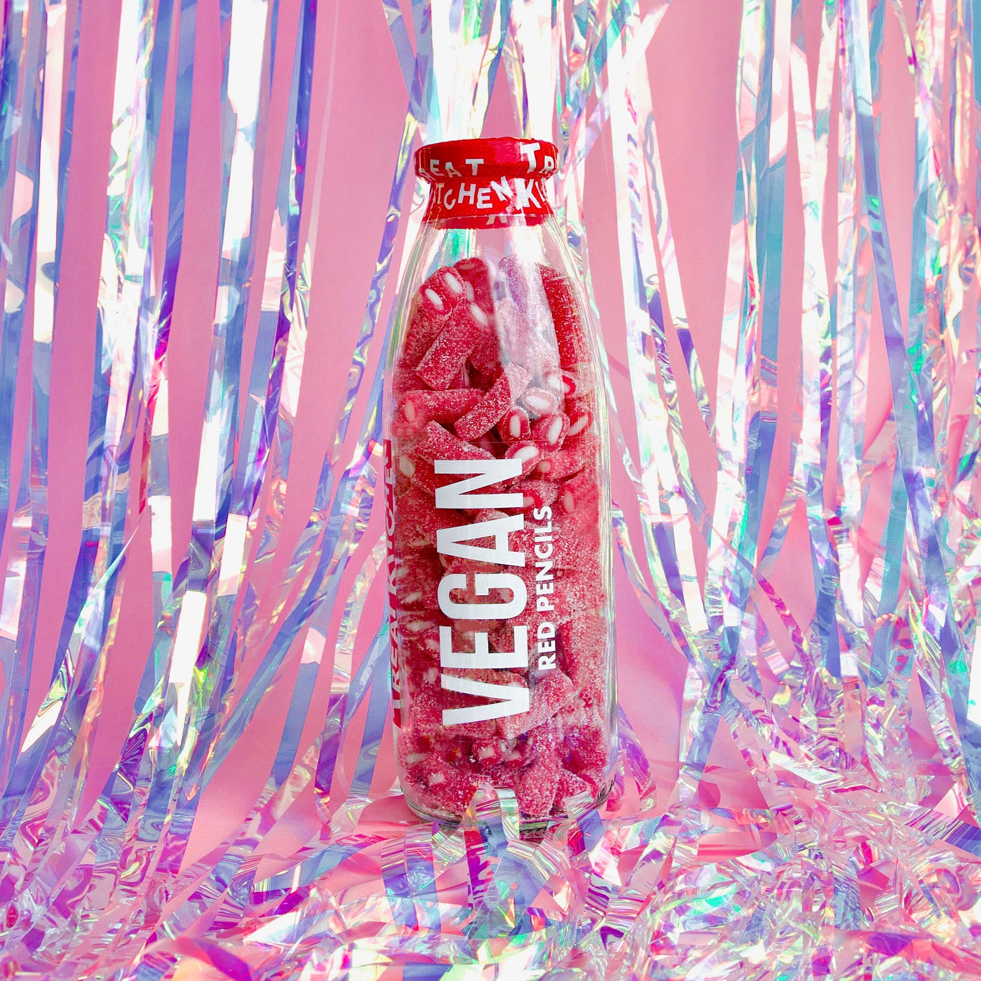 "Just For You" Vegan Strawberry Pencils – 350g - REGN