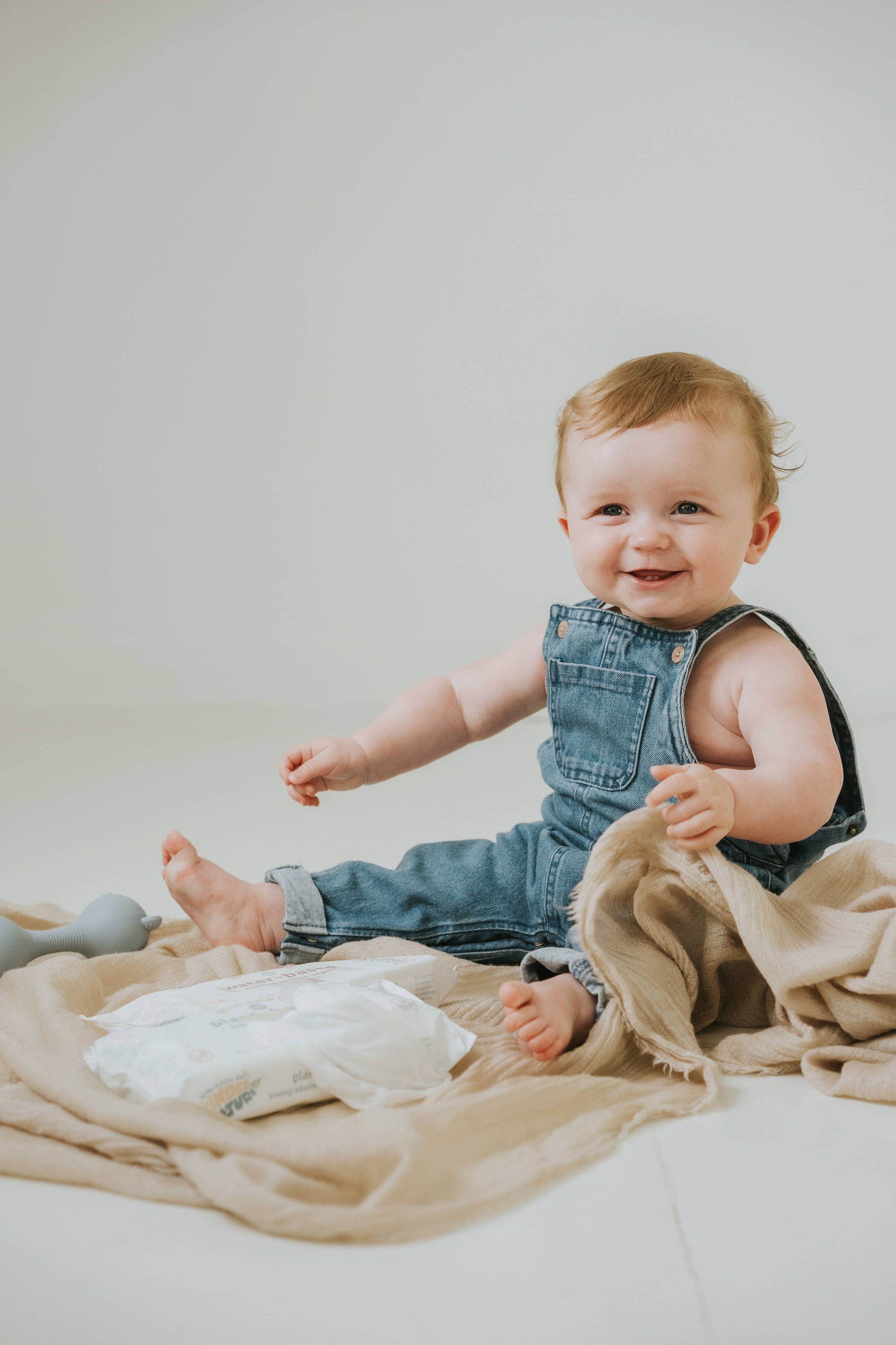 Kinder by Nature Plant-Based Baby Wipes | Biodegradable Plastic-Free Baby Wipes | Sensitive Skin - REGN