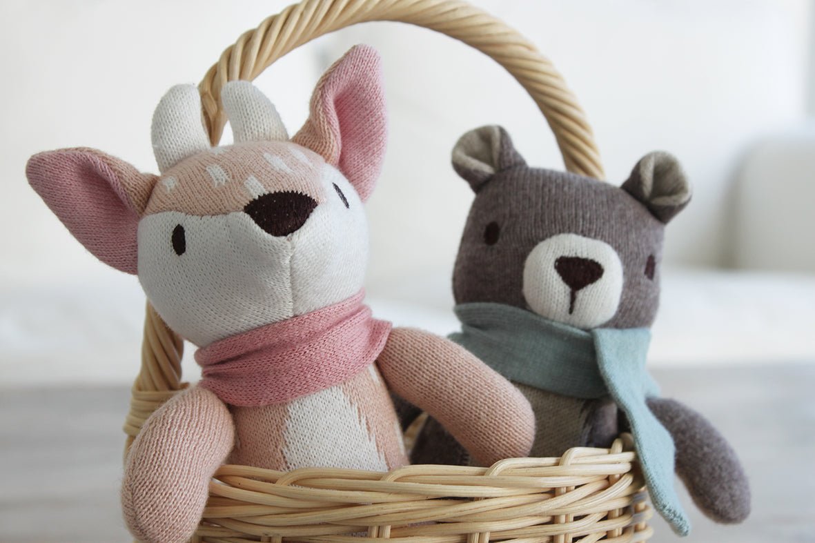 Knitted Animal Set + Gift Box (Bear, Deer, Hare) - REGN