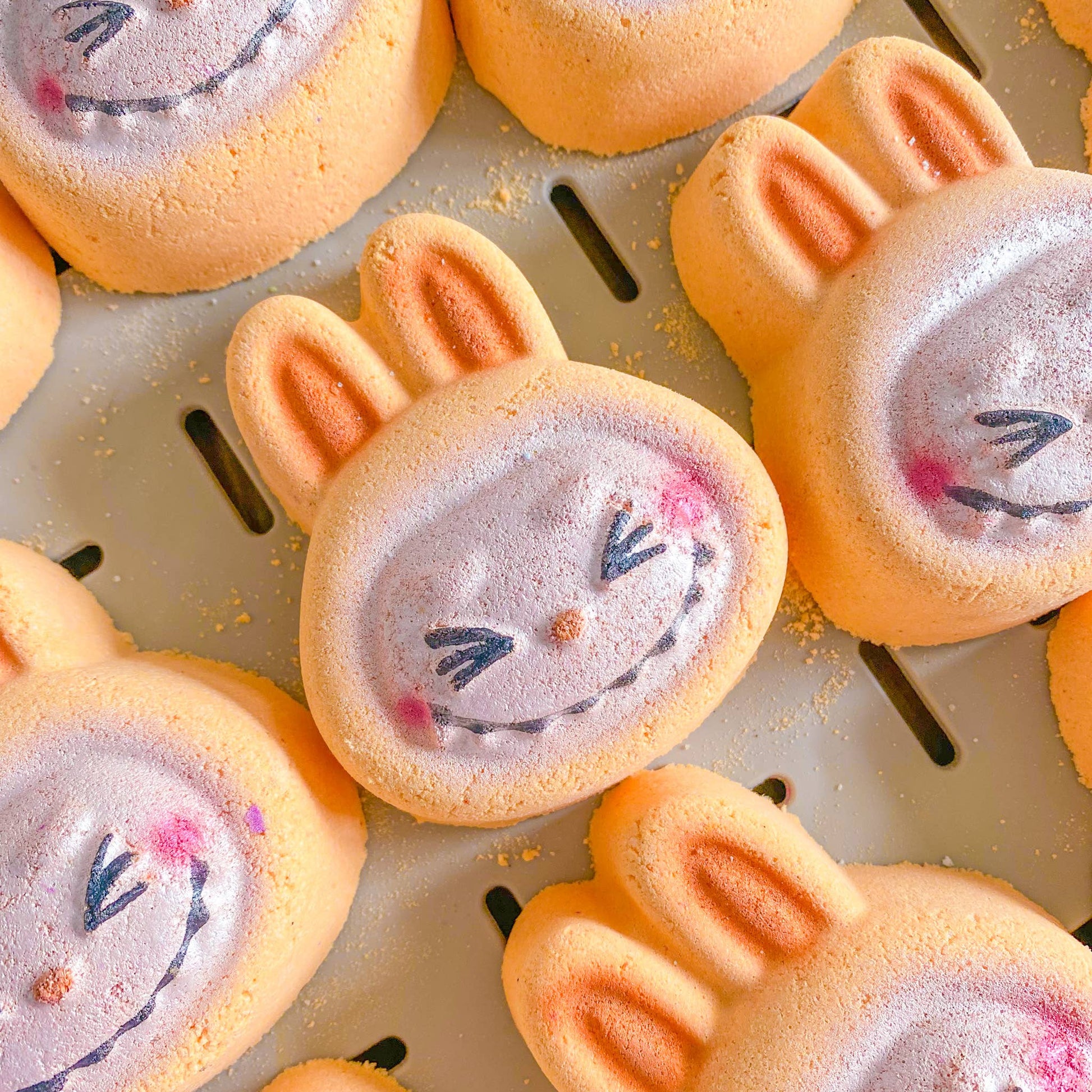 Labu Bath Bomb Orange – Spiced Orange Scent - REGN