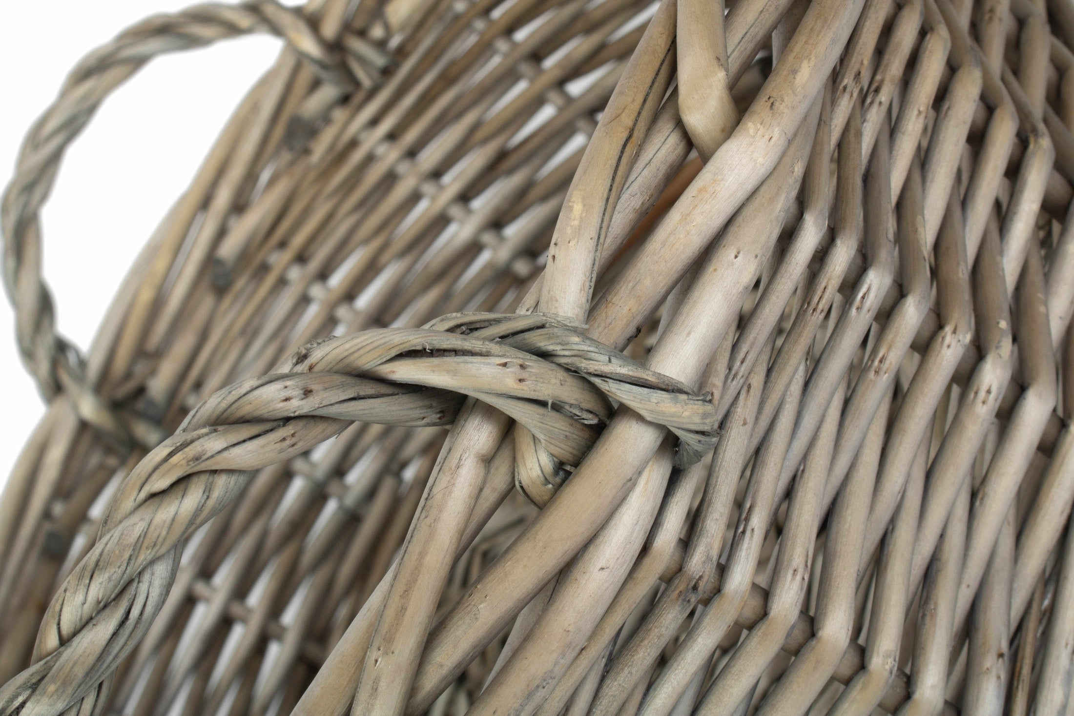 Large Round Antique Wash Willow Display Tray Basket - REGN