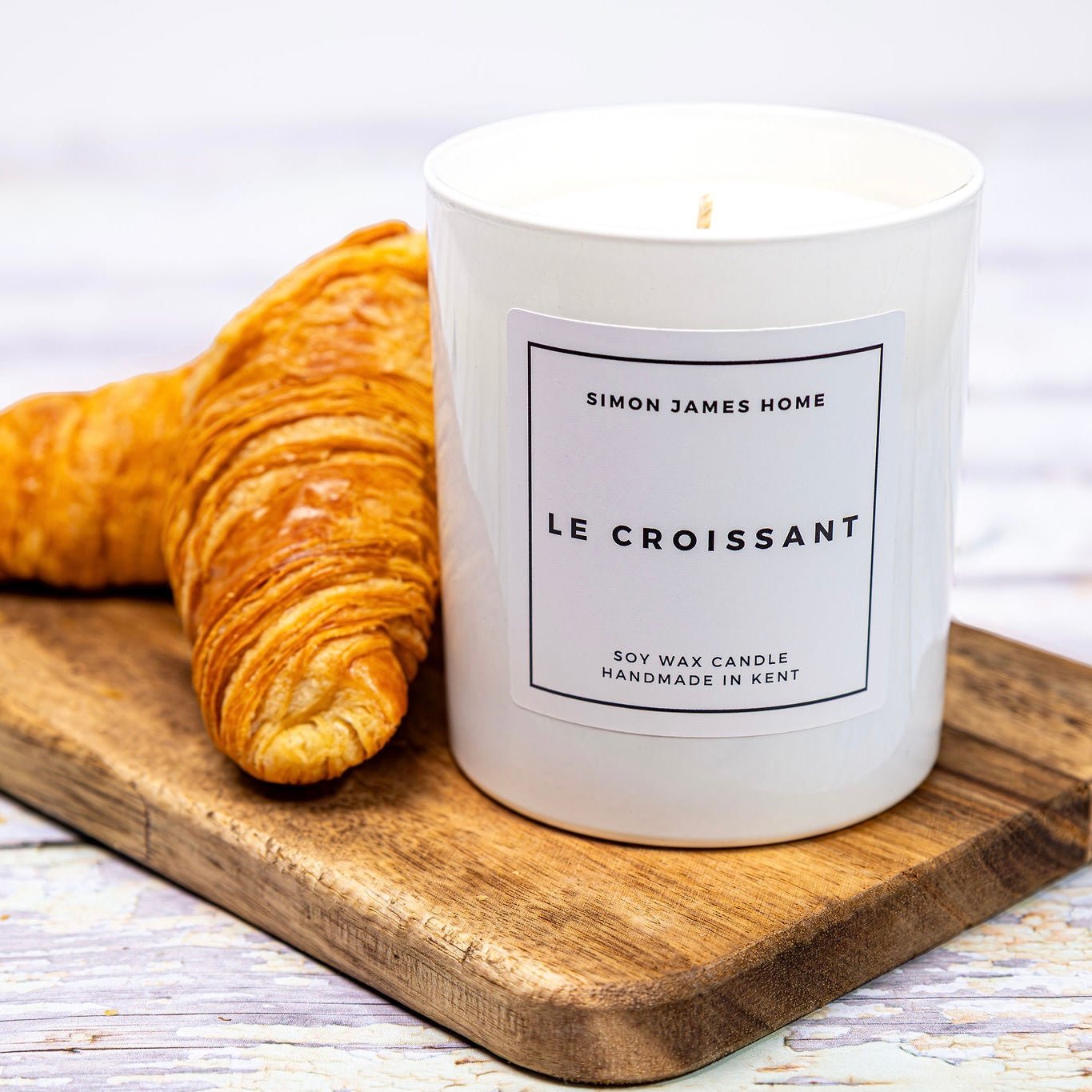 Le Croissant Candle - Handmade Soy Wax - The Ultimate Croissant Candle - REGN