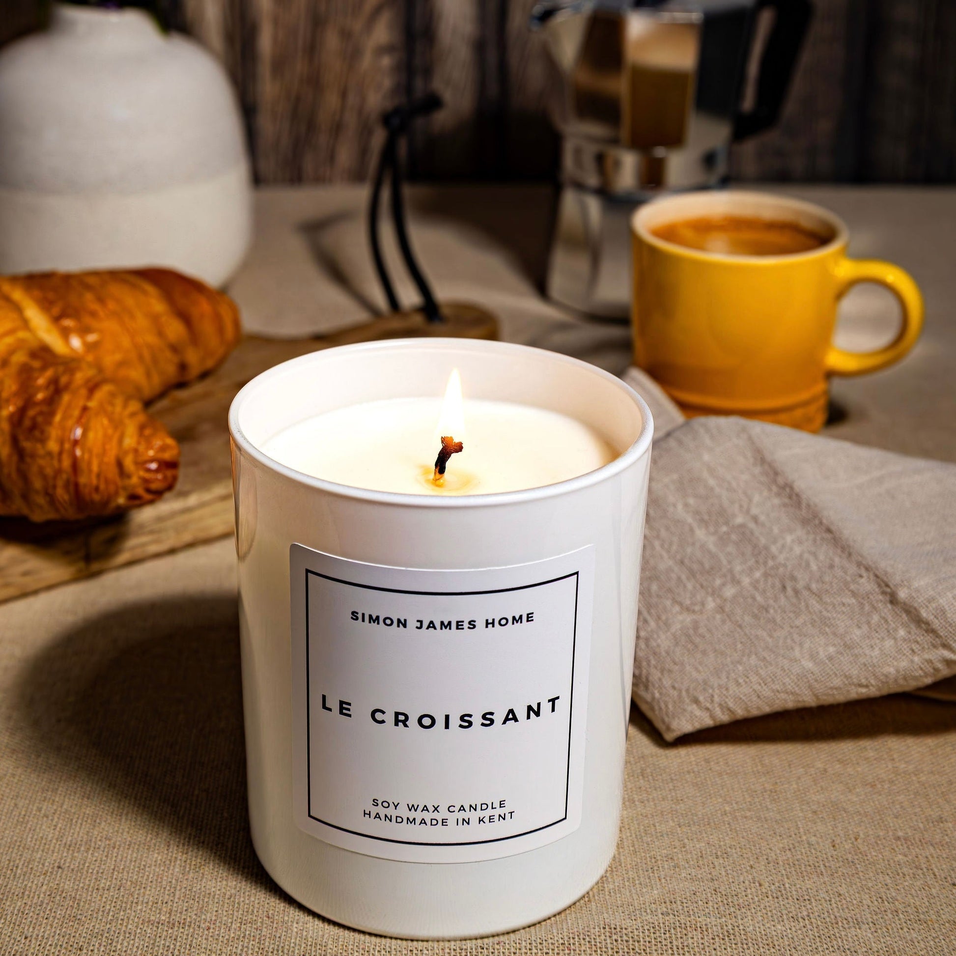 Le Croissant Candle - Handmade Soy Wax - The Ultimate Croissant Candle - REGN