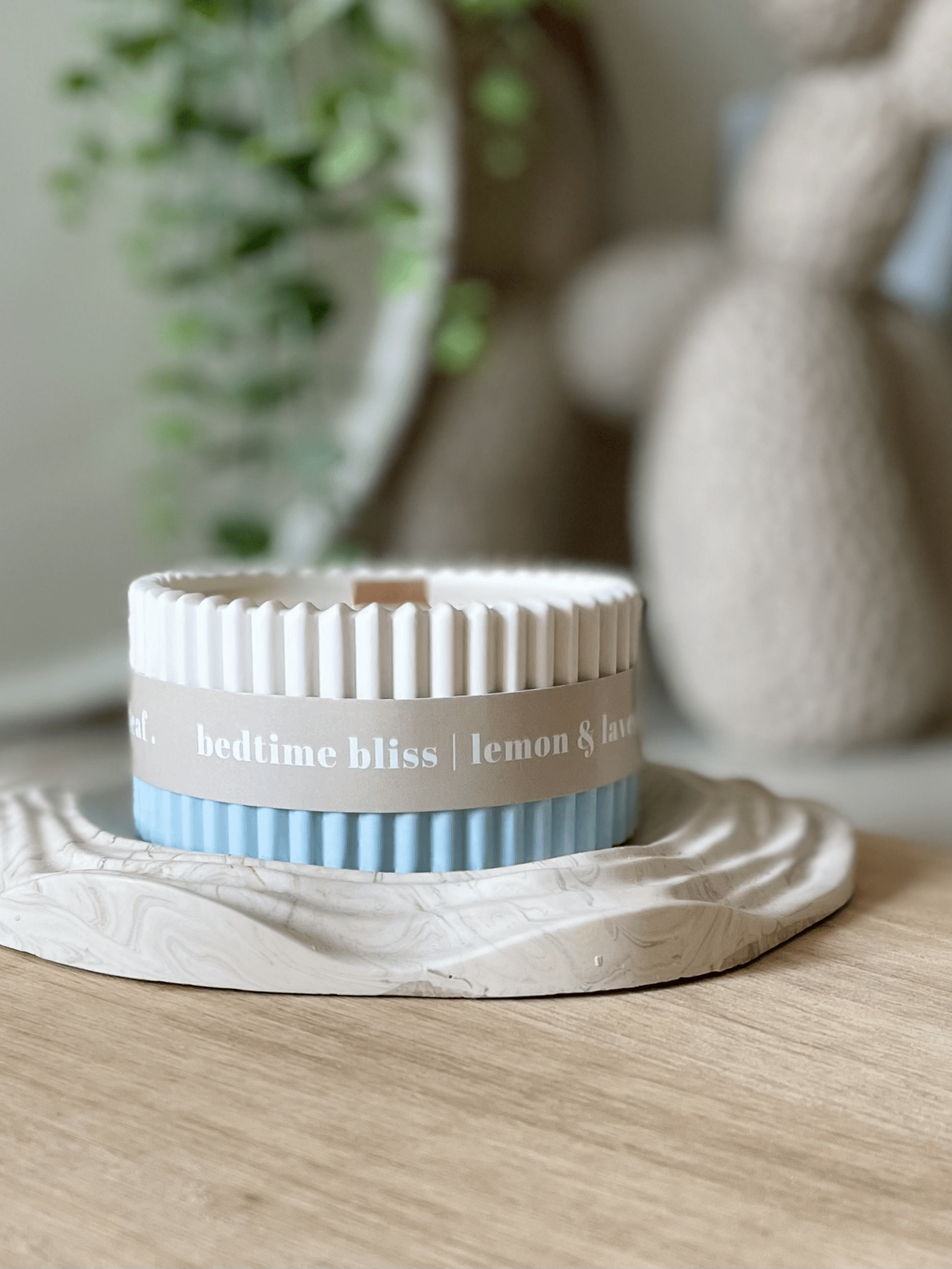 Lemon & Lavender Stoneware Soy Candle – Soothing Bedtime Aroma - REGN