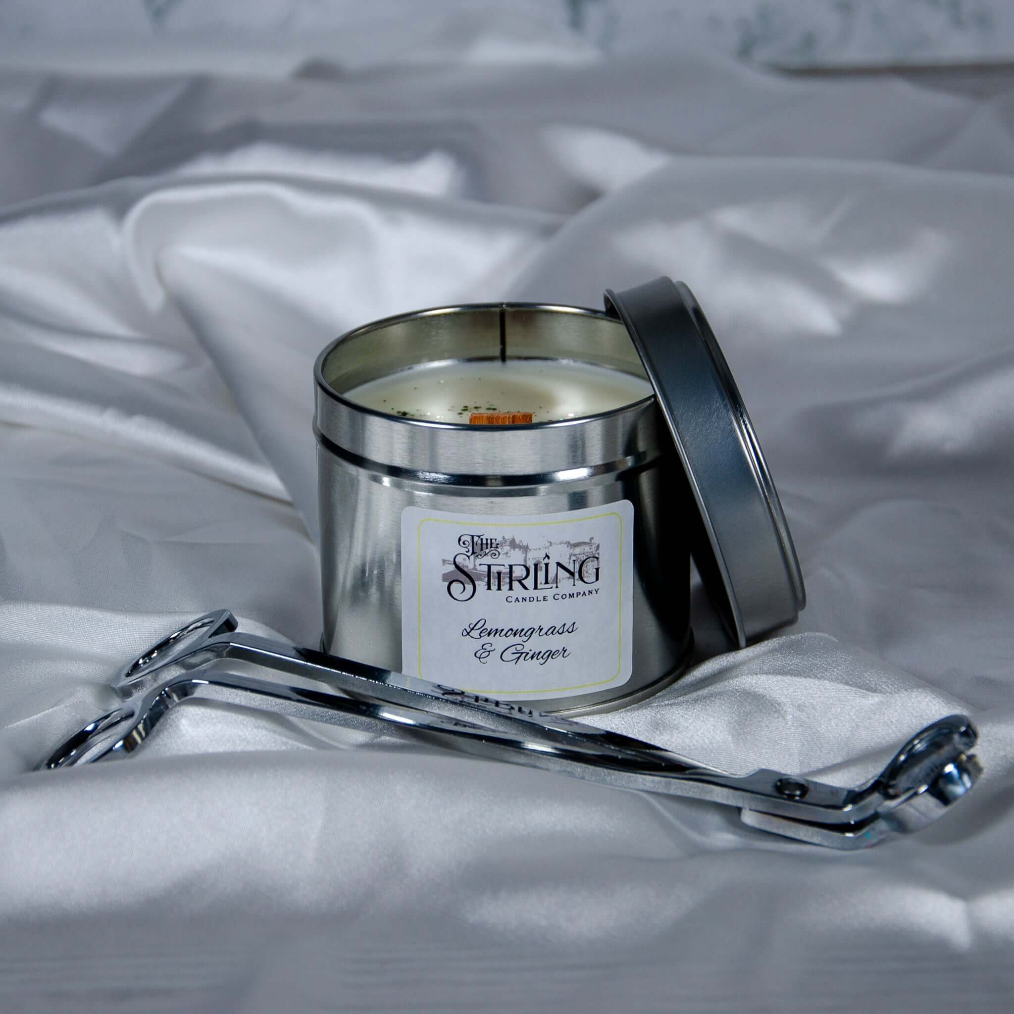 Lemongrass & Ginger - Travel Tin Candle - Wooden Wick - REGN